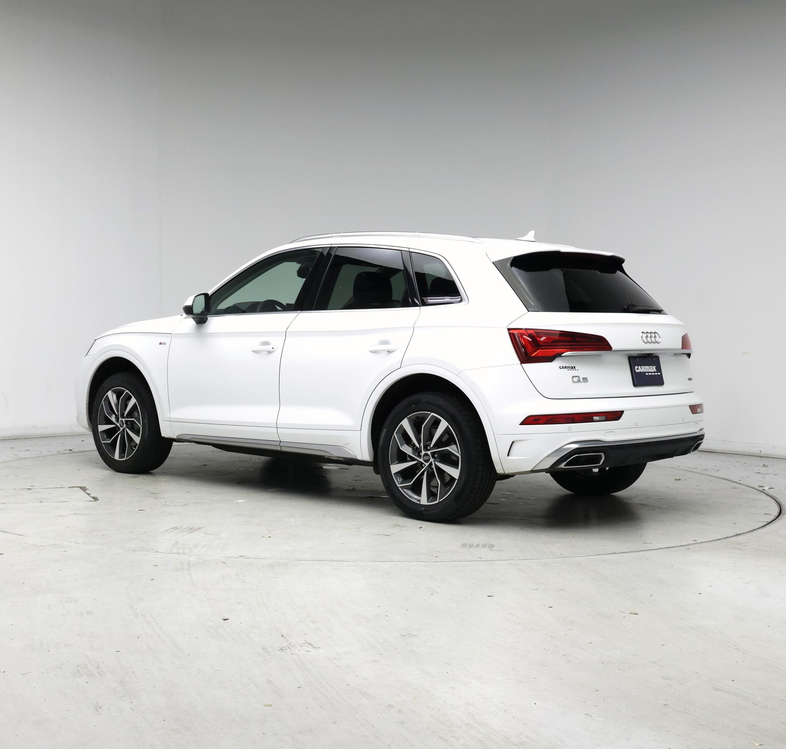 Thumbnail: 2024 Audi Q5 - 2