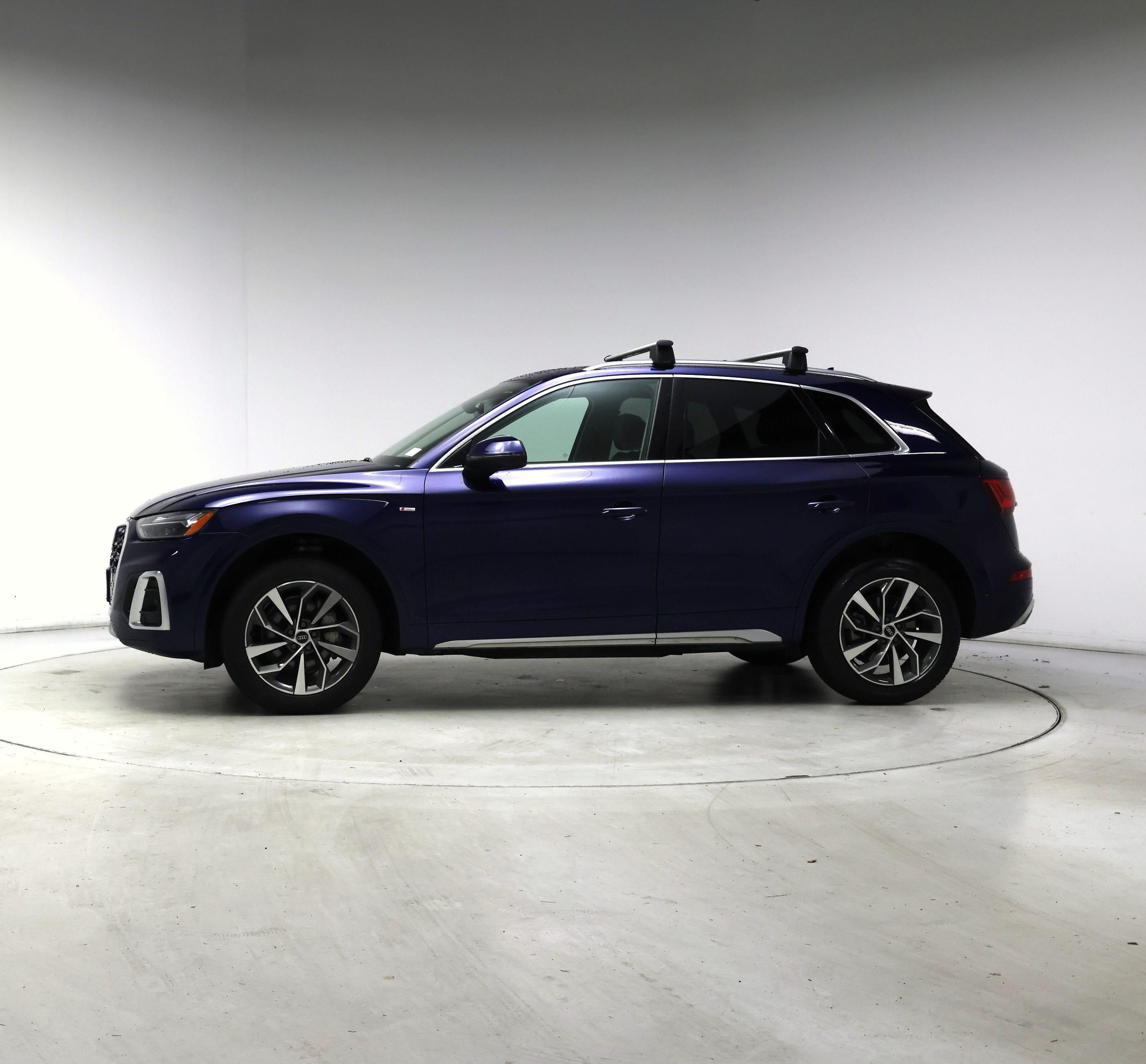 Thumbnail: 2024 Audi Q5 - 3