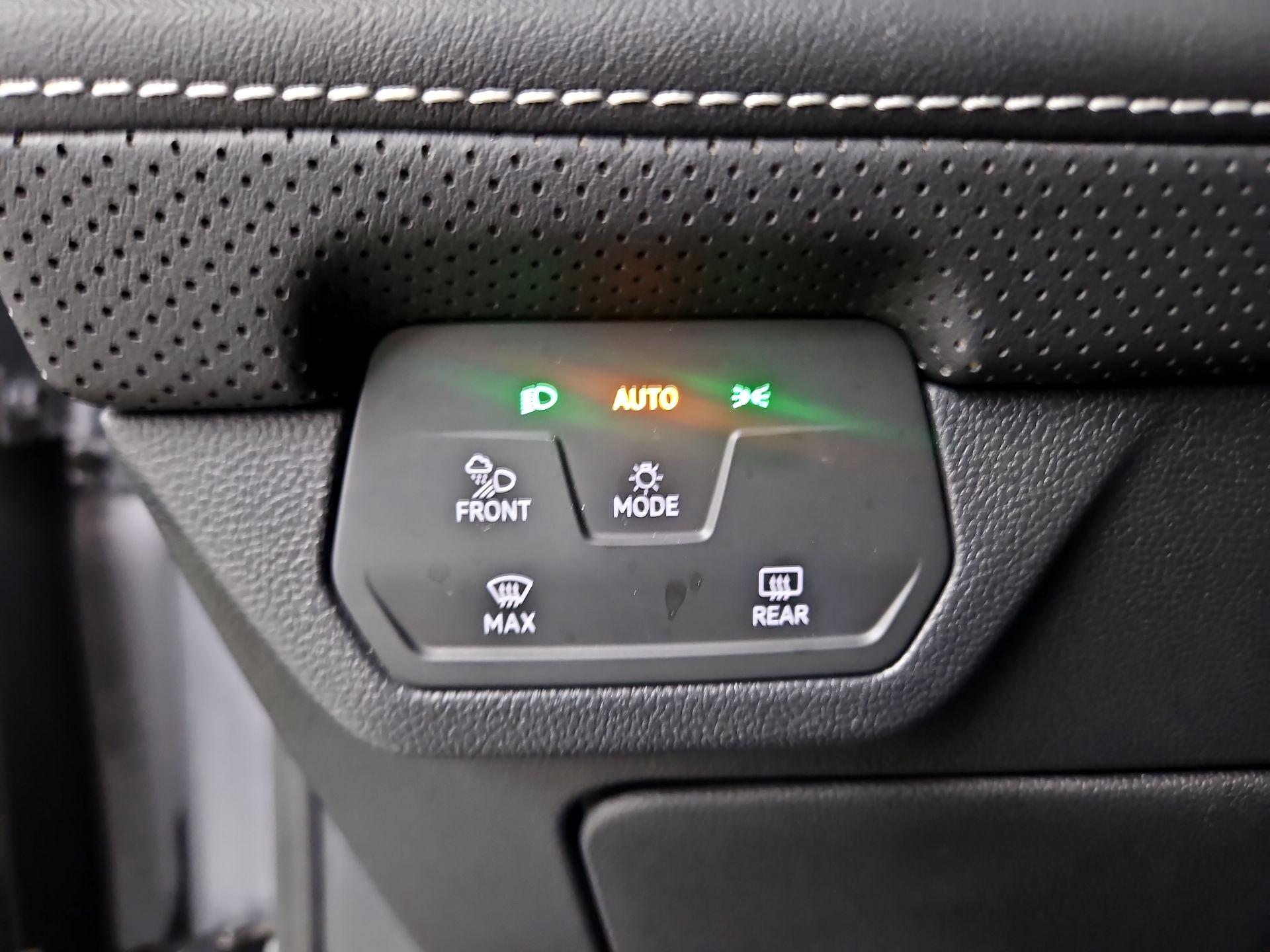 Thumbnail: 2024 Volkswagen Atlas - 13