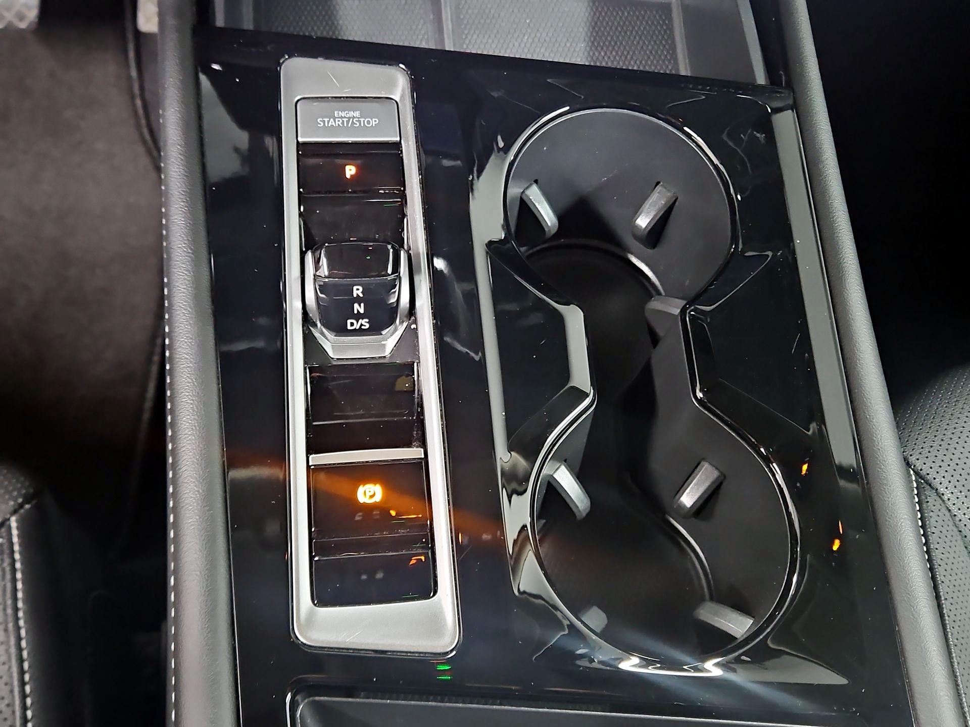 Thumbnail: 2024 Volkswagen Atlas - 17