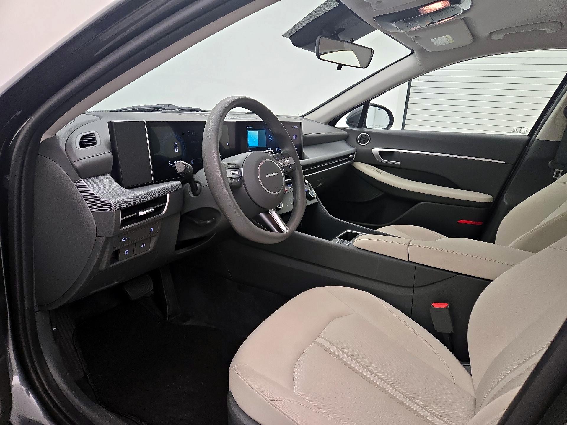 Thumbnail: 2025 Hyundai Sonata - 11