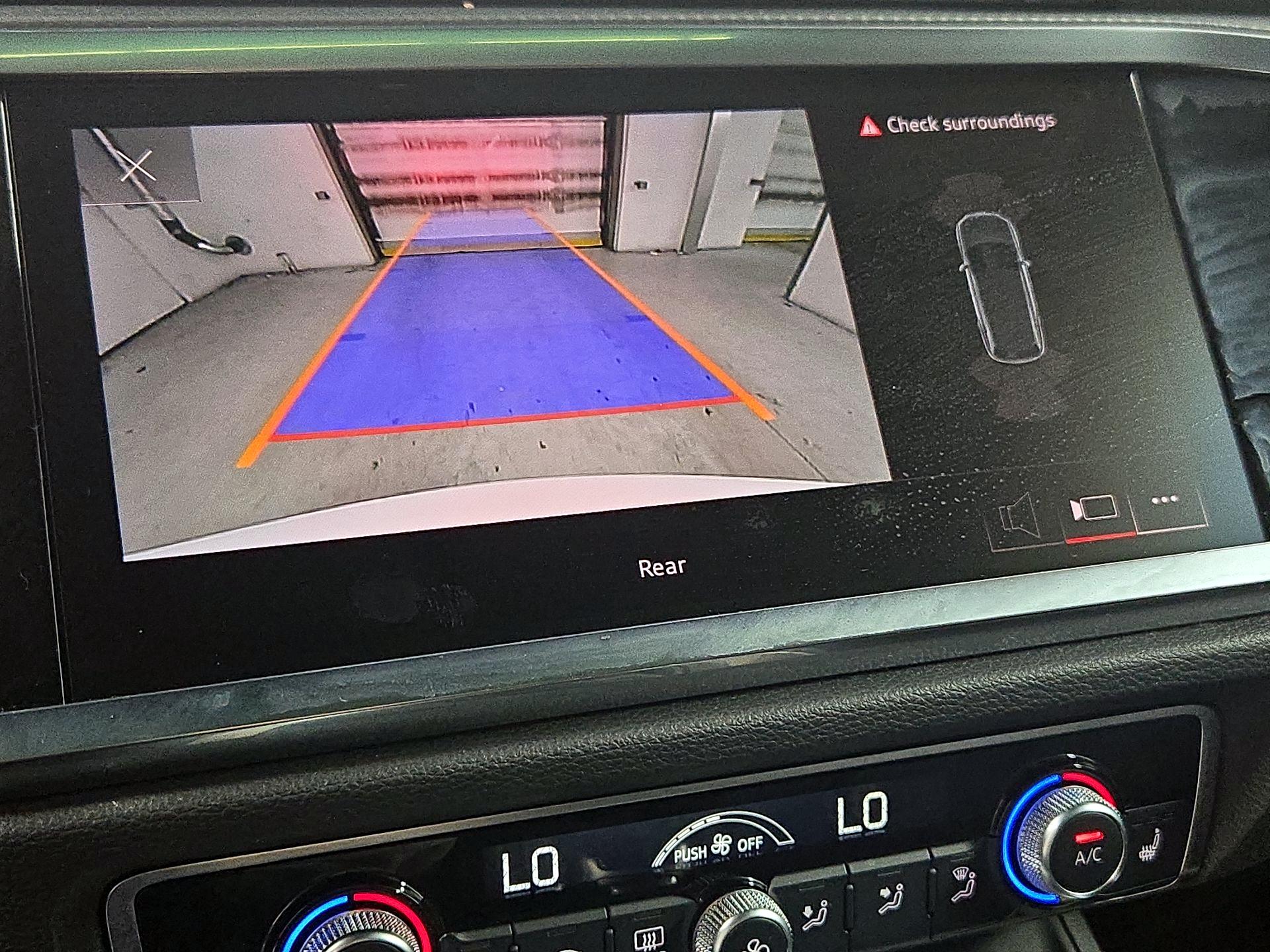 Thumbnail: 2024 Audi Q3 - 14