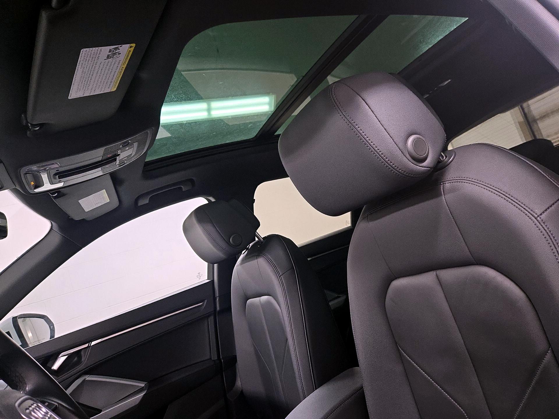 Thumbnail: 2024 Audi Q3 - 19