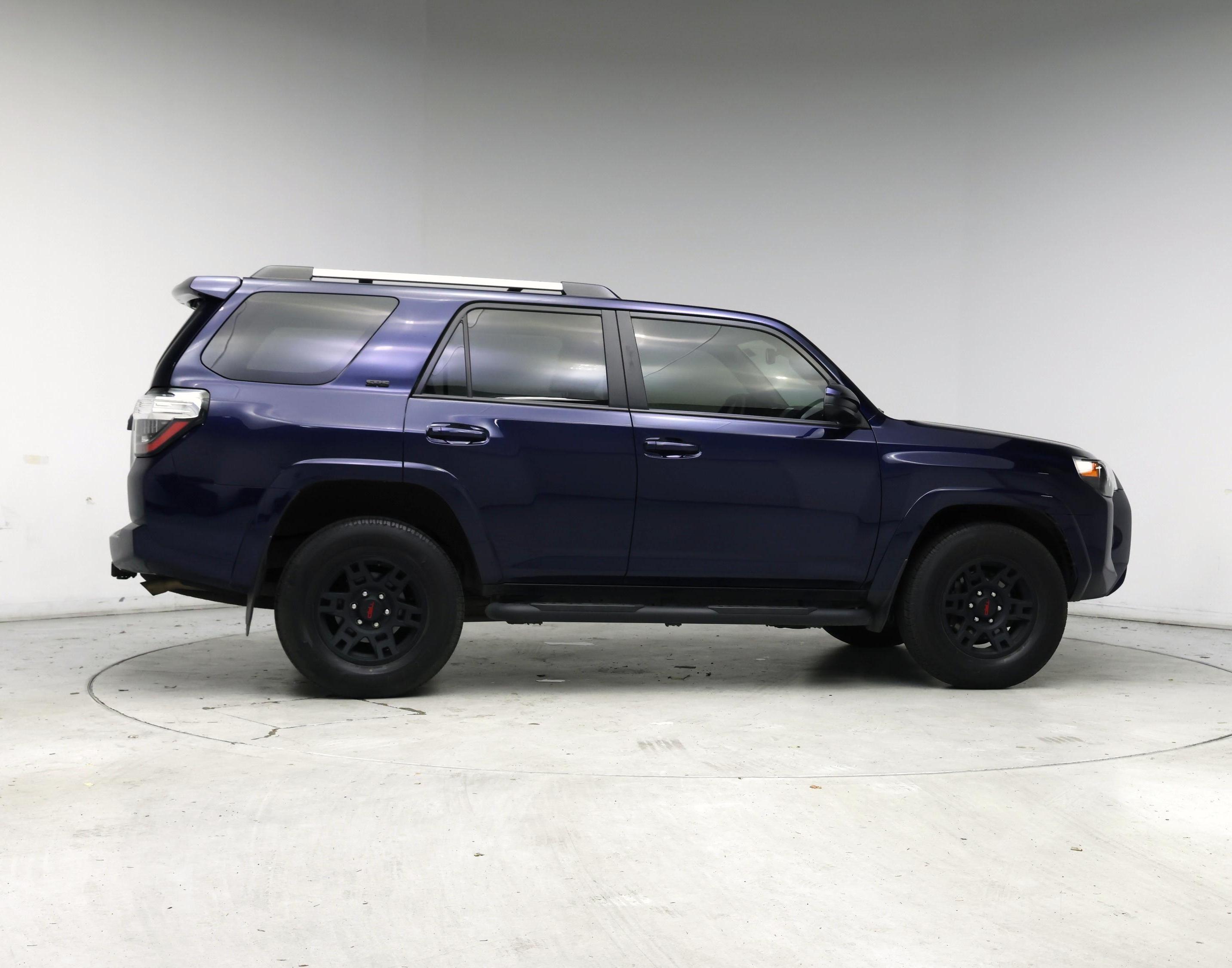 Thumbnail: 2023 Toyota 4Runner - 7