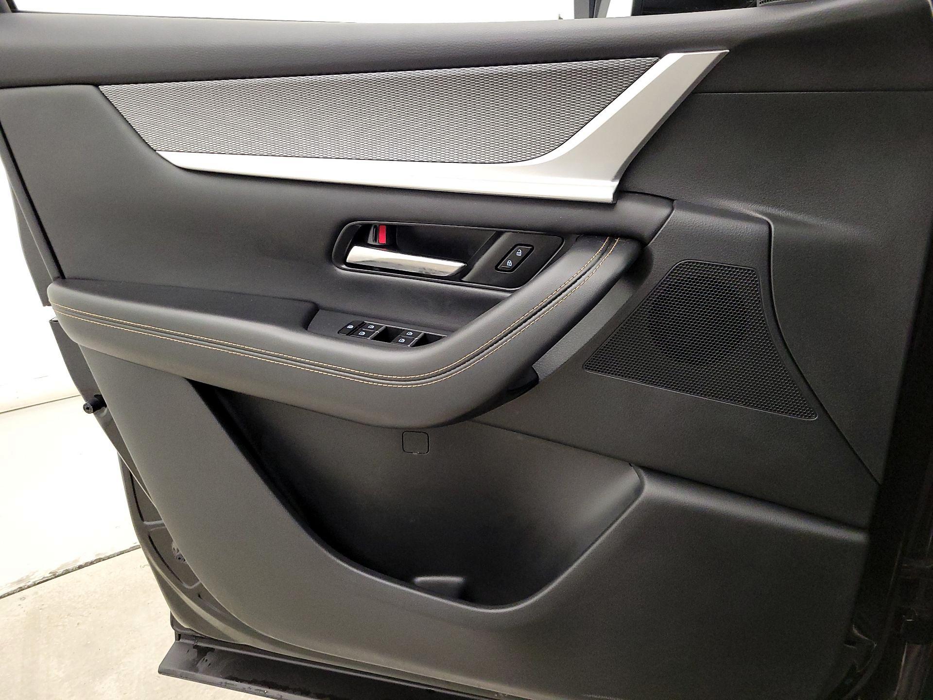 Thumbnail: 2024 Mazda CX-90 - 12