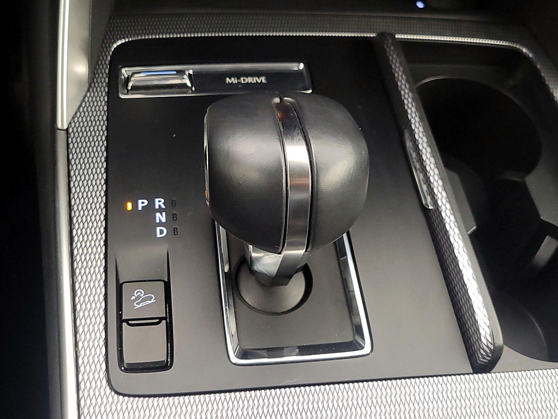 Thumbnail: 2024 Mazda CX-90 - 18