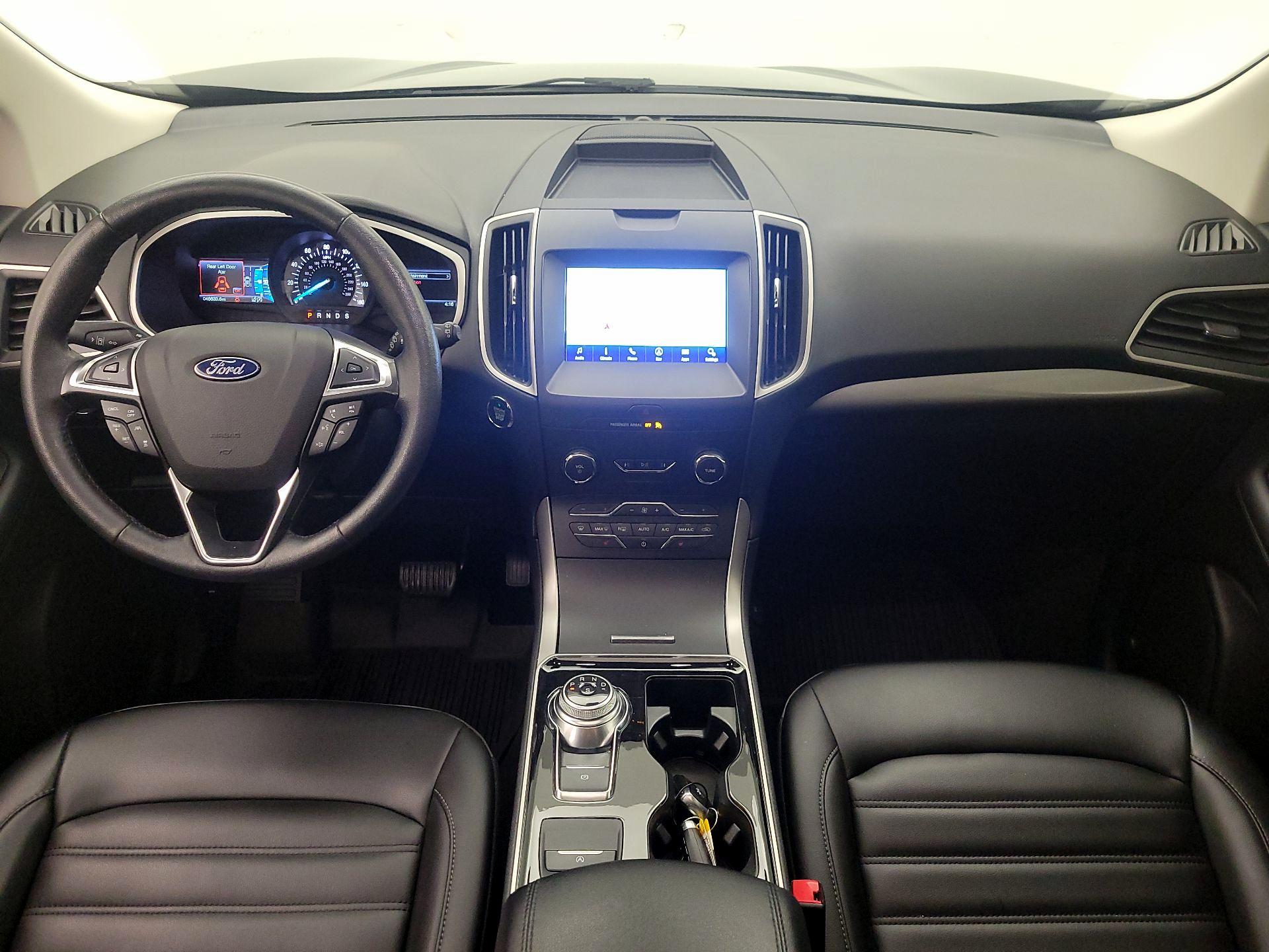 Thumbnail: 2020 Ford Edge - 9