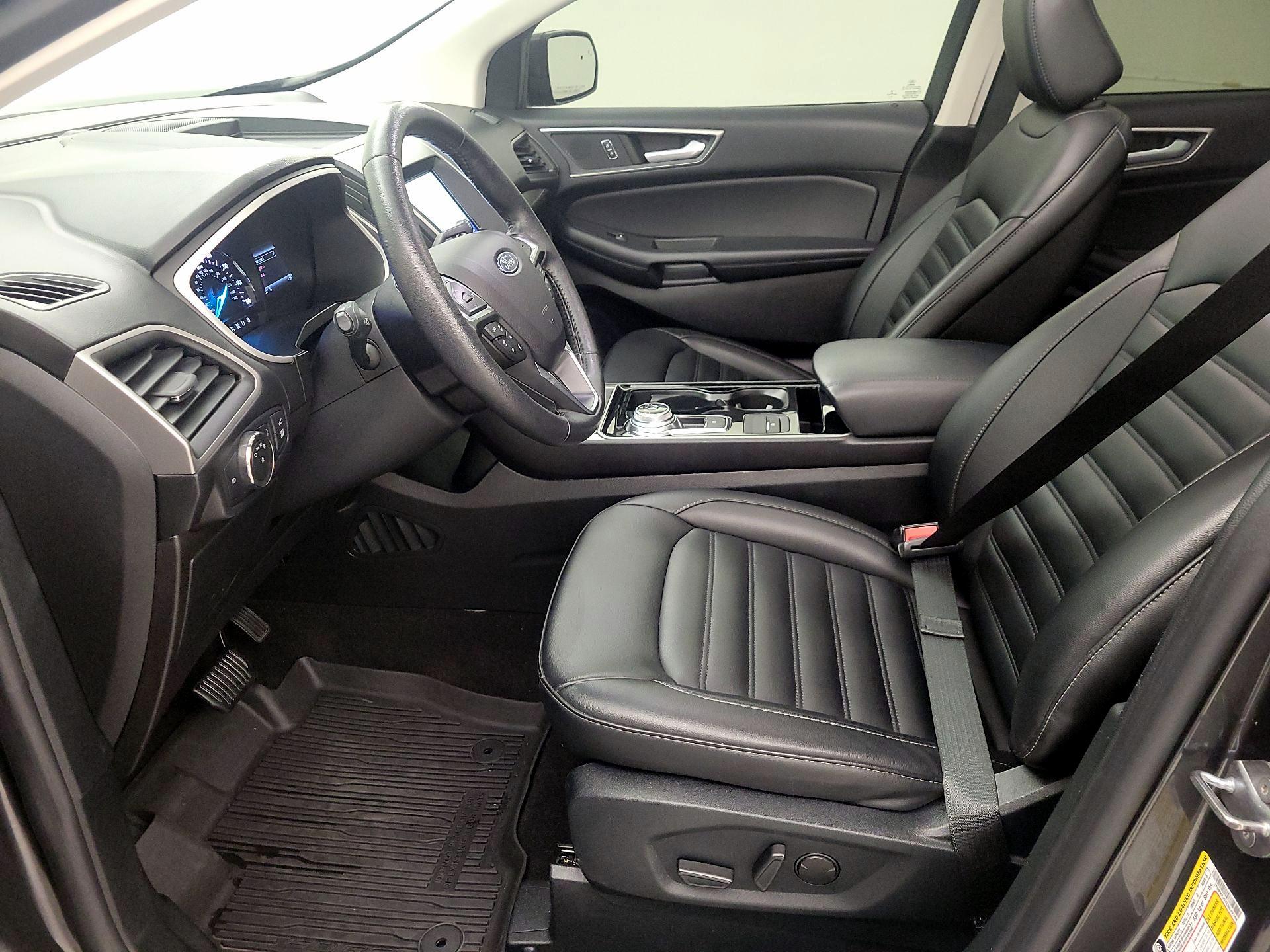 Thumbnail: 2020 Ford Edge - 11