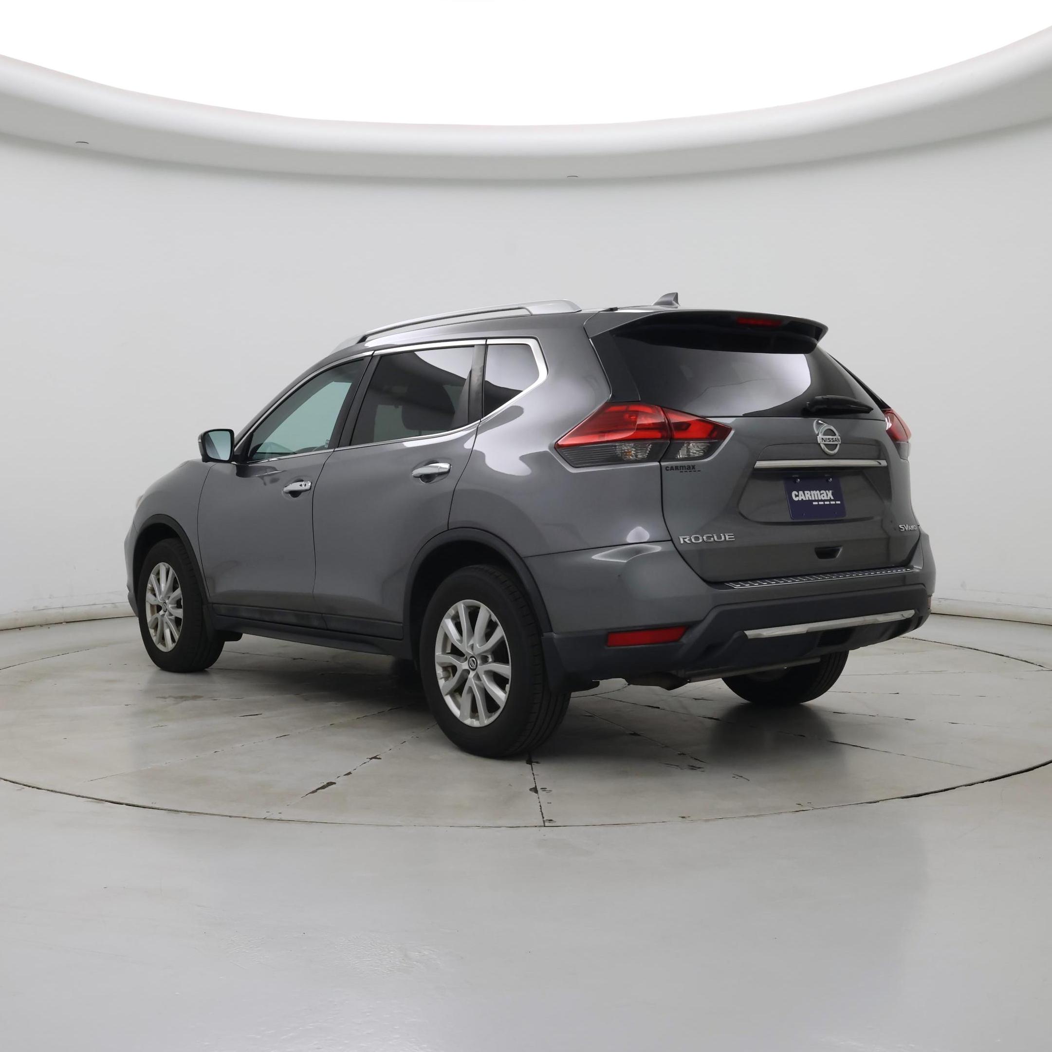 Thumbnail: 2017 Nissan Rogue - 2