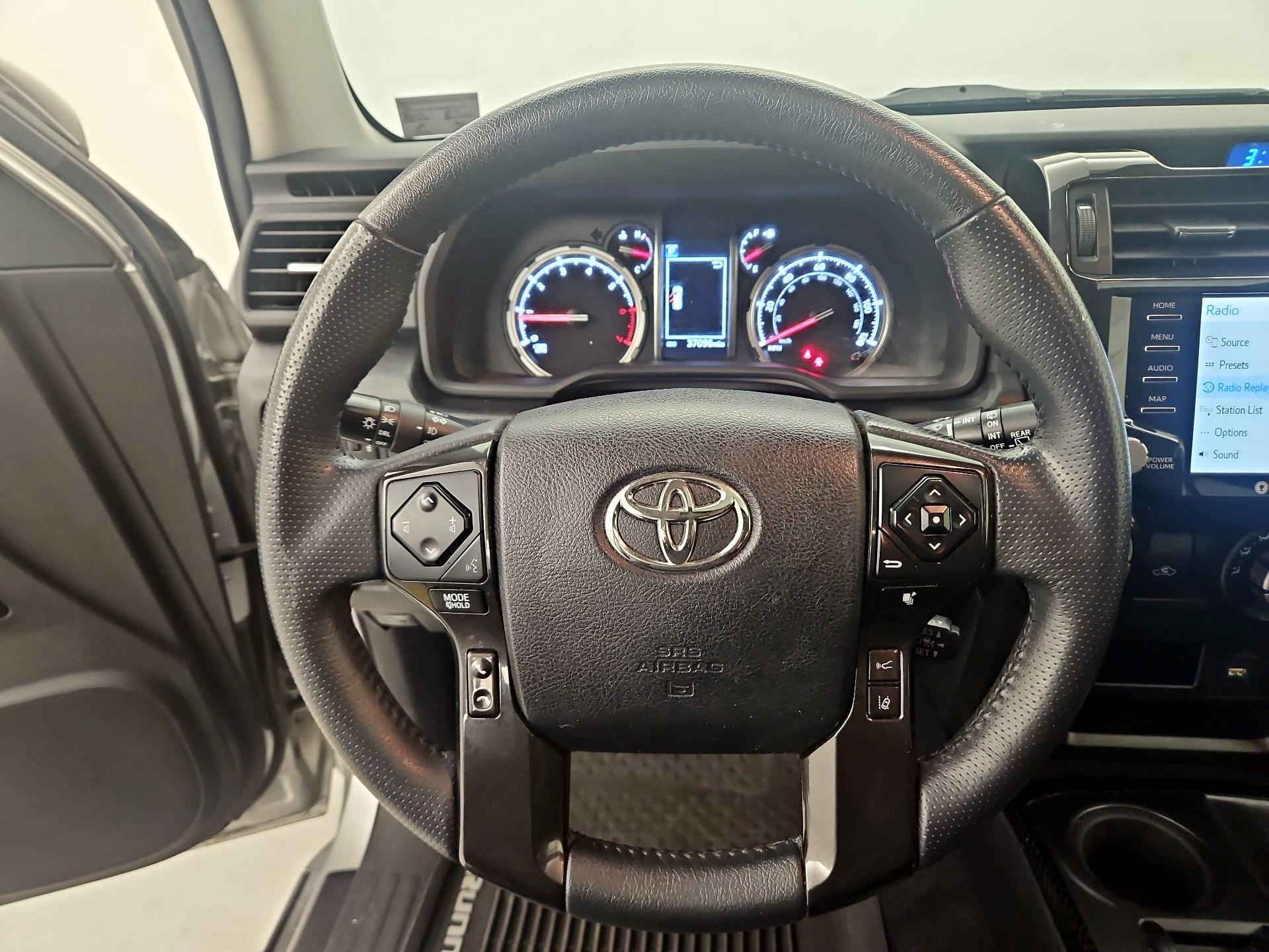 Thumbnail: 2021 Toyota 4Runner - 10