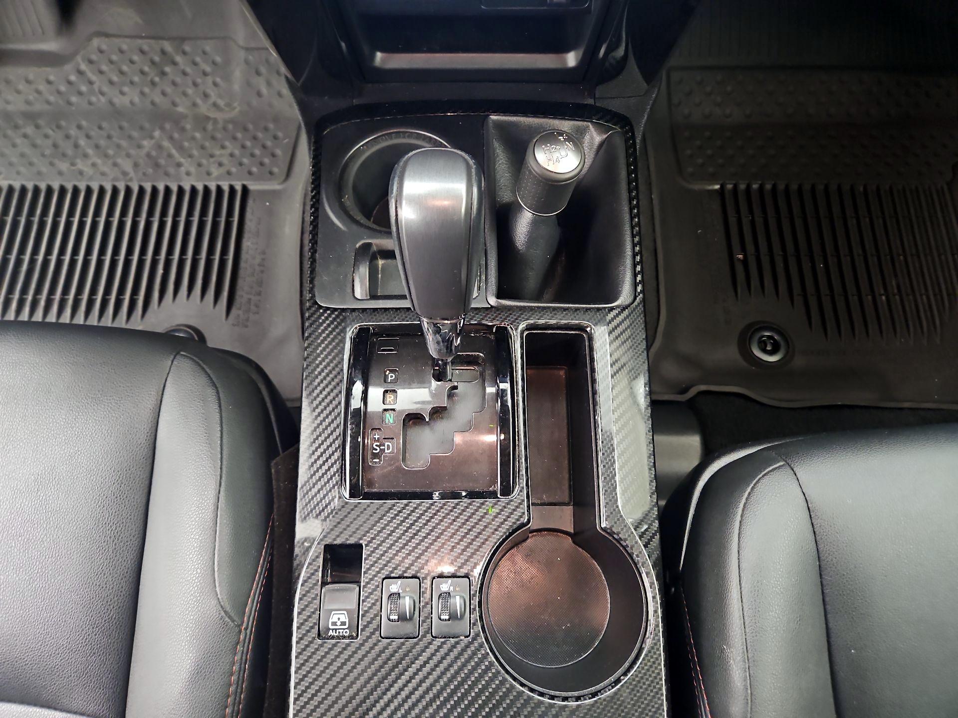 Thumbnail: 2021 Toyota 4Runner - 18