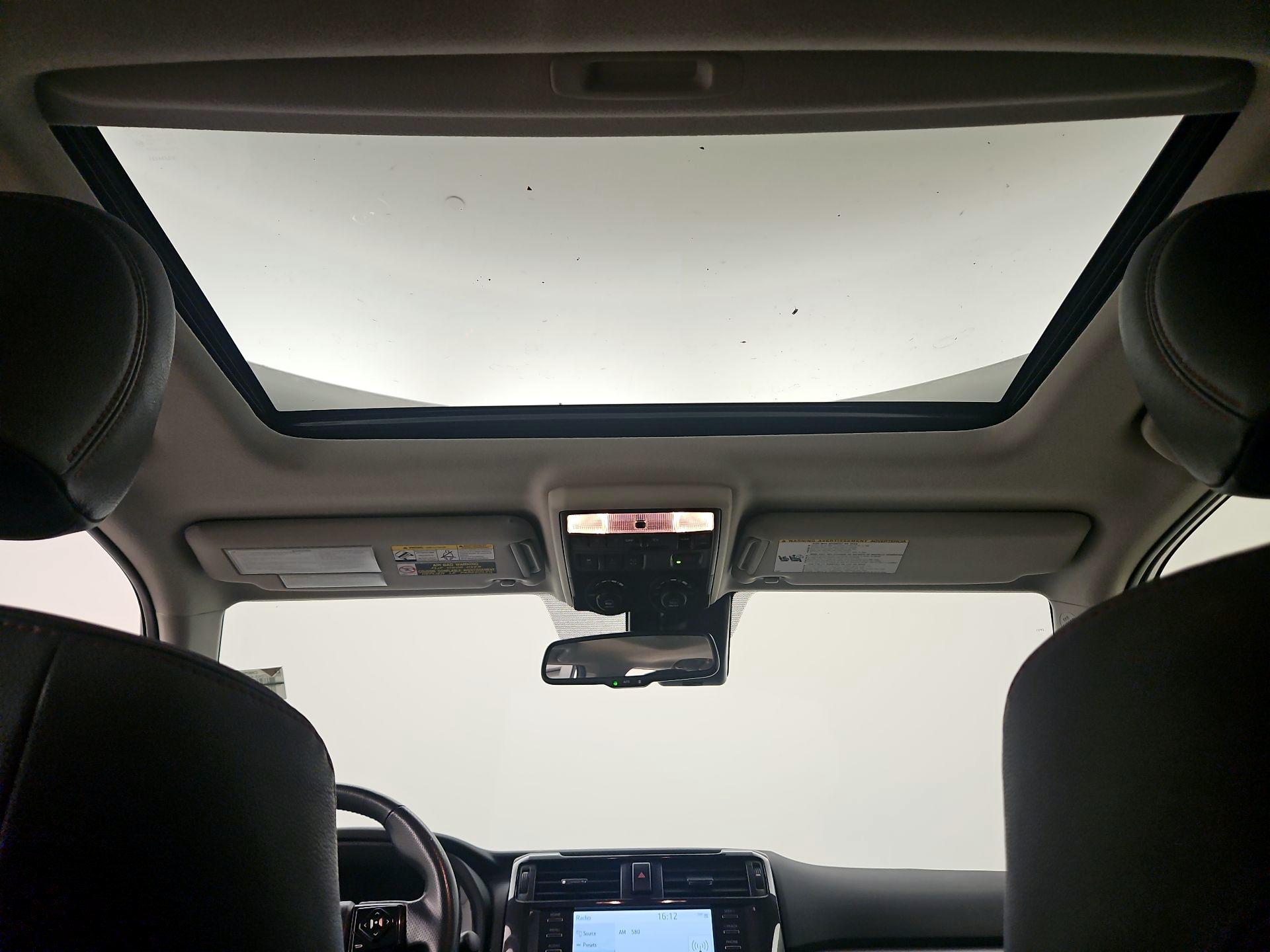 Thumbnail: 2021 Toyota 4Runner - 20