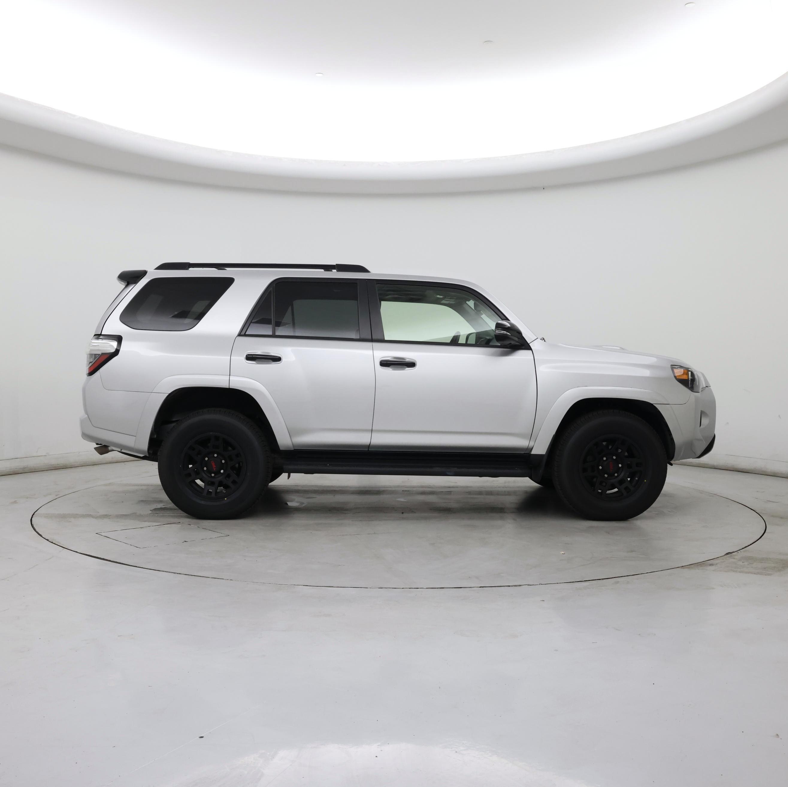 Thumbnail: 2021 Toyota 4Runner - 7