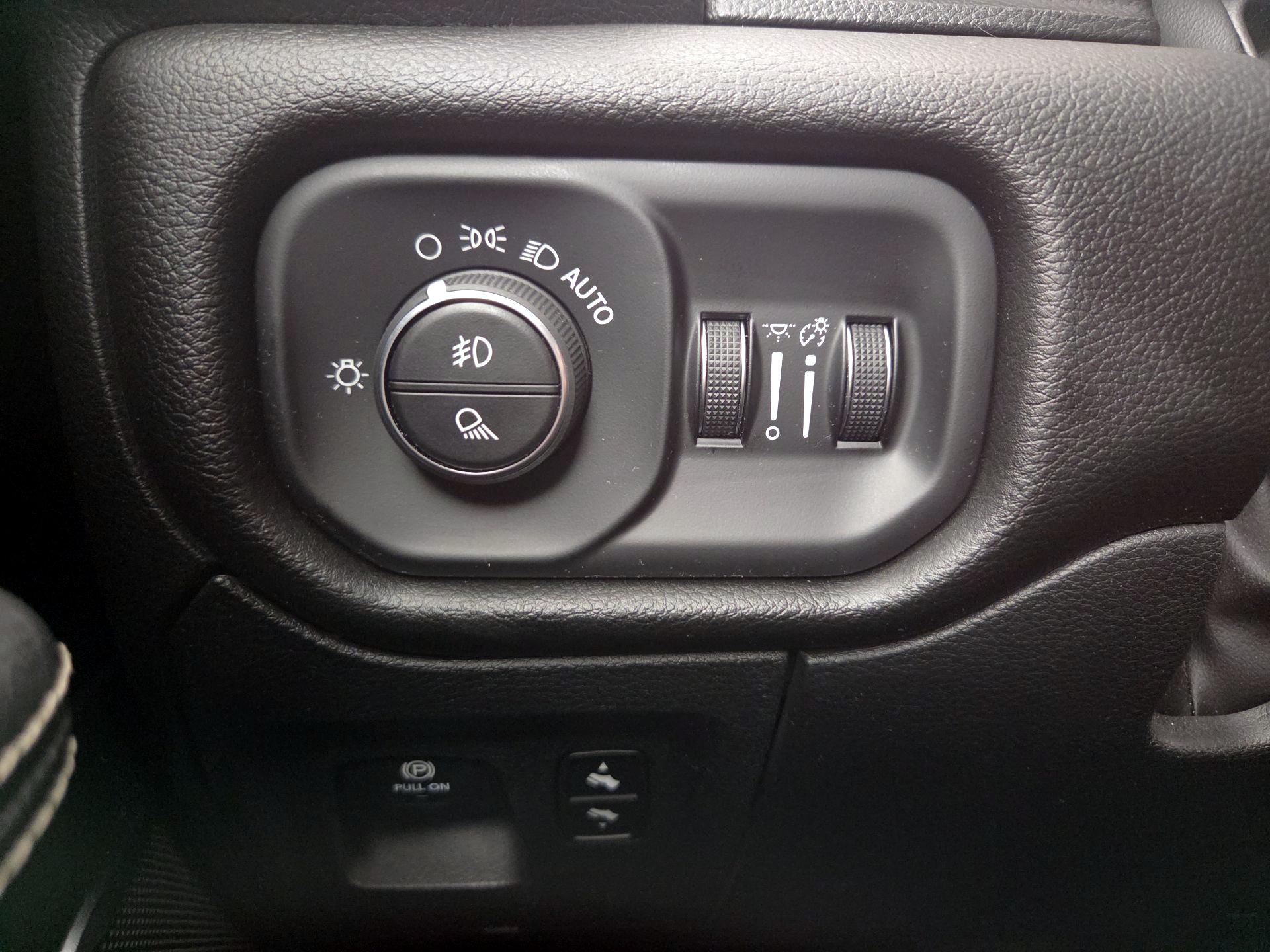 Thumbnail: 2024 RAM 1500 - 13