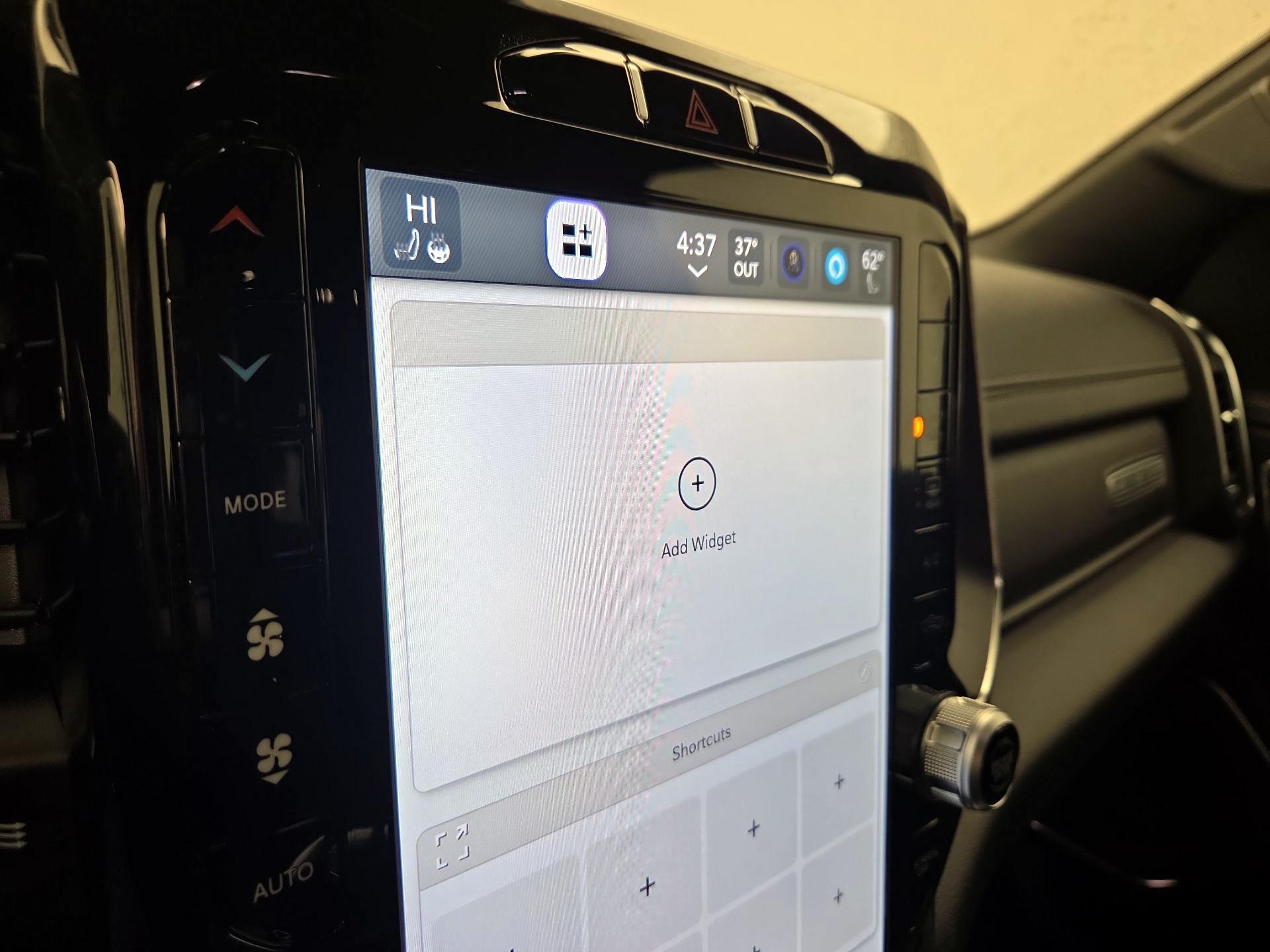 Thumbnail: 2024 RAM 1500 - 17