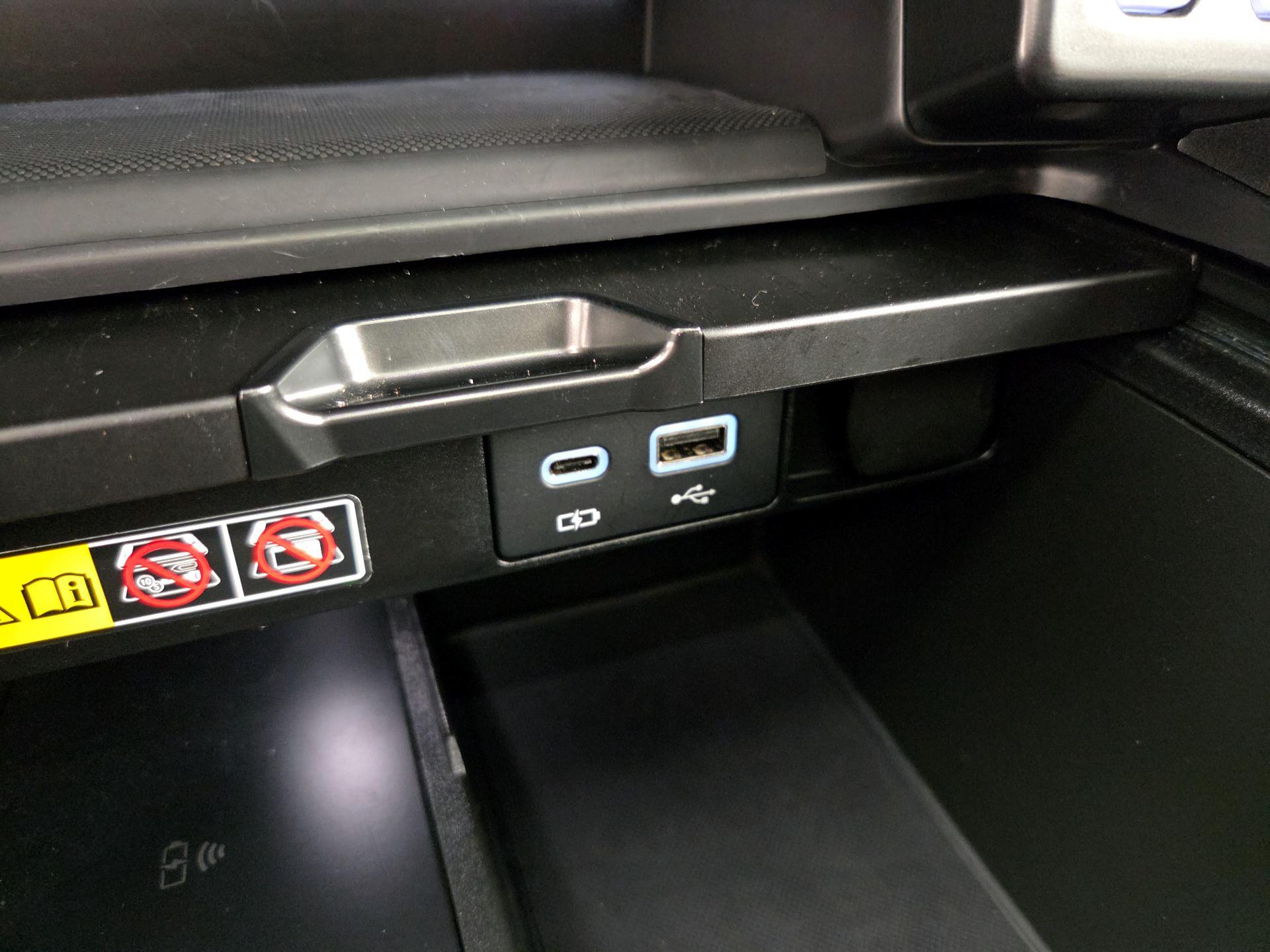 Thumbnail: 2025 Lexus RX - 18