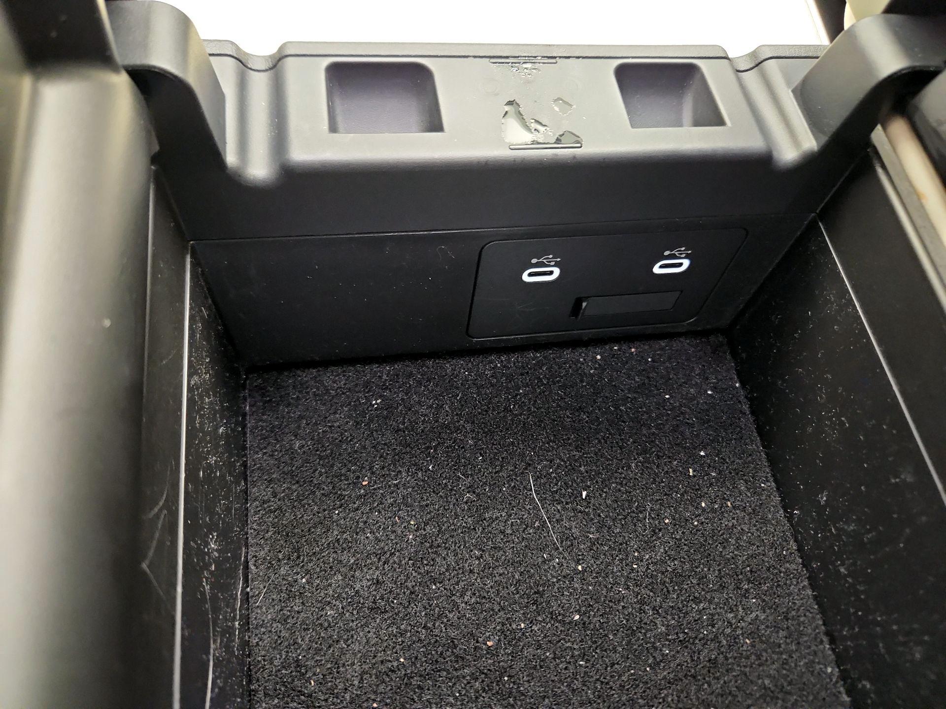 Thumbnail: 2024 Mazda CX-90 - 18