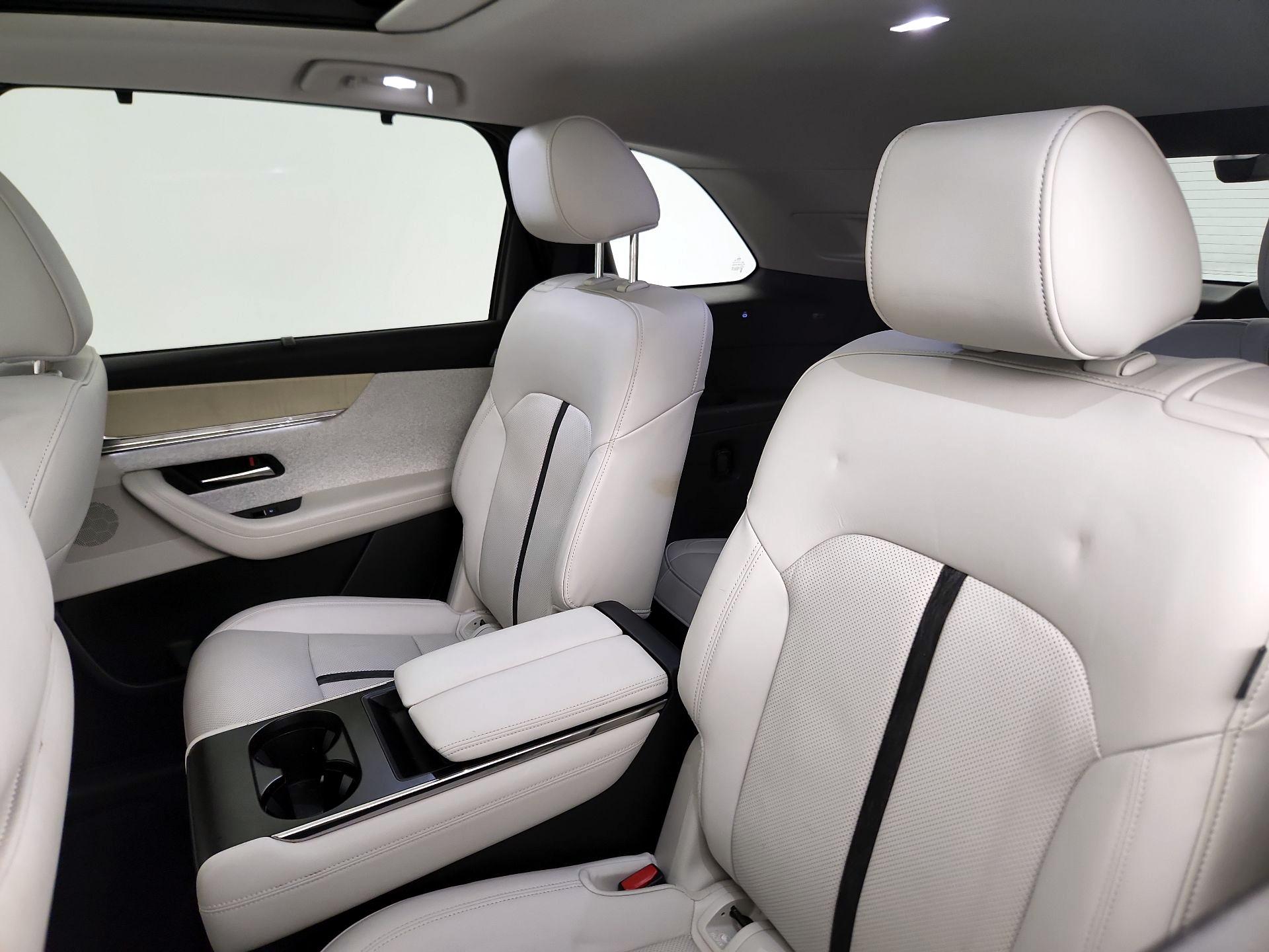 Thumbnail: 2024 Mazda CX-90 - 20