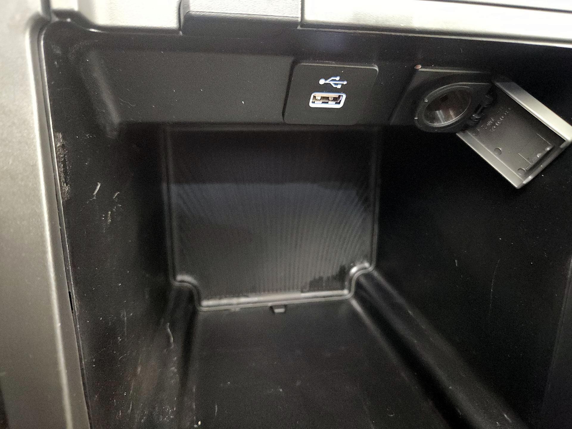 Thumbnail: 2024 Acura MDX - 19