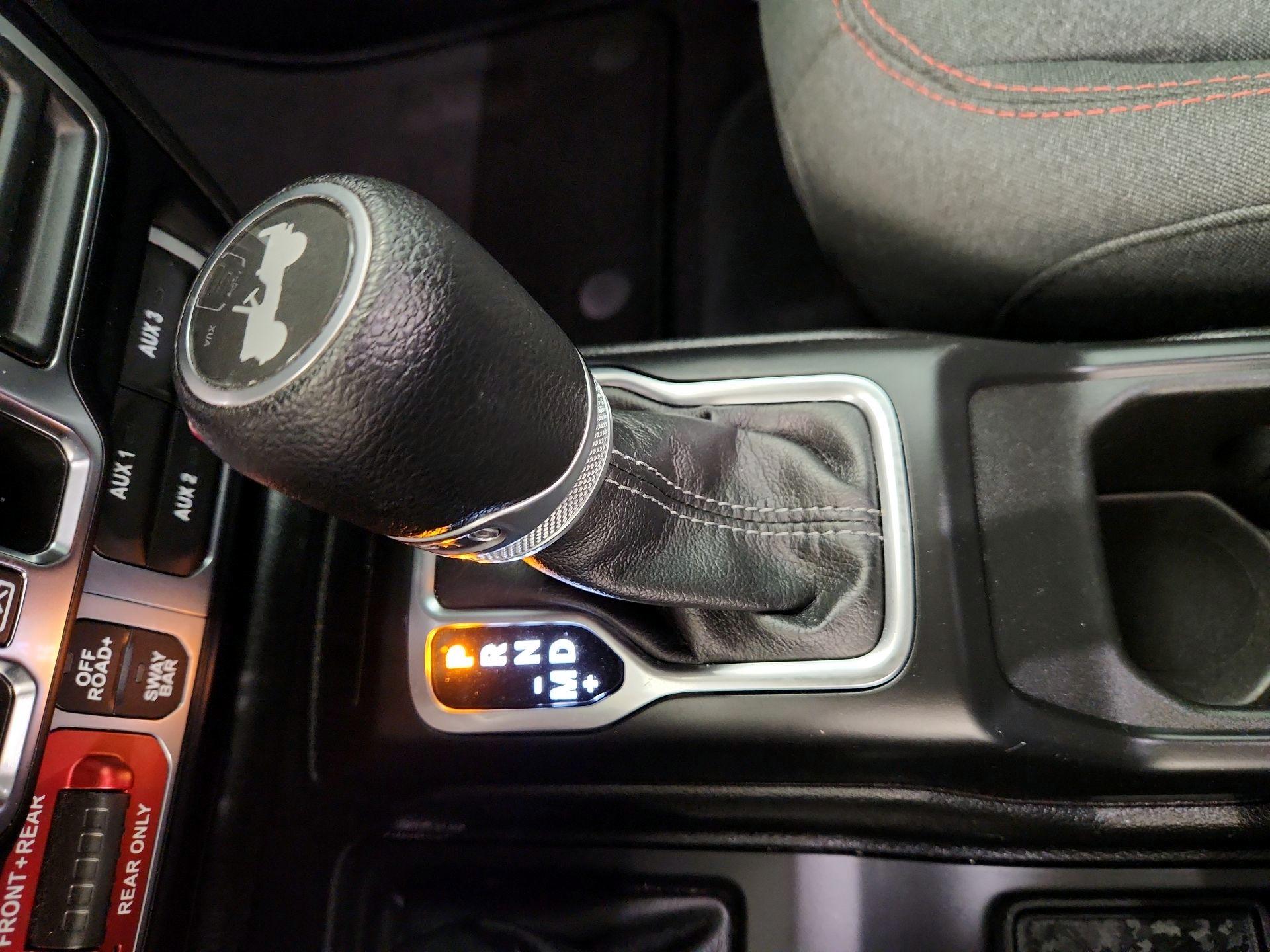 Thumbnail: 2024 Jeep Wrangler - 15