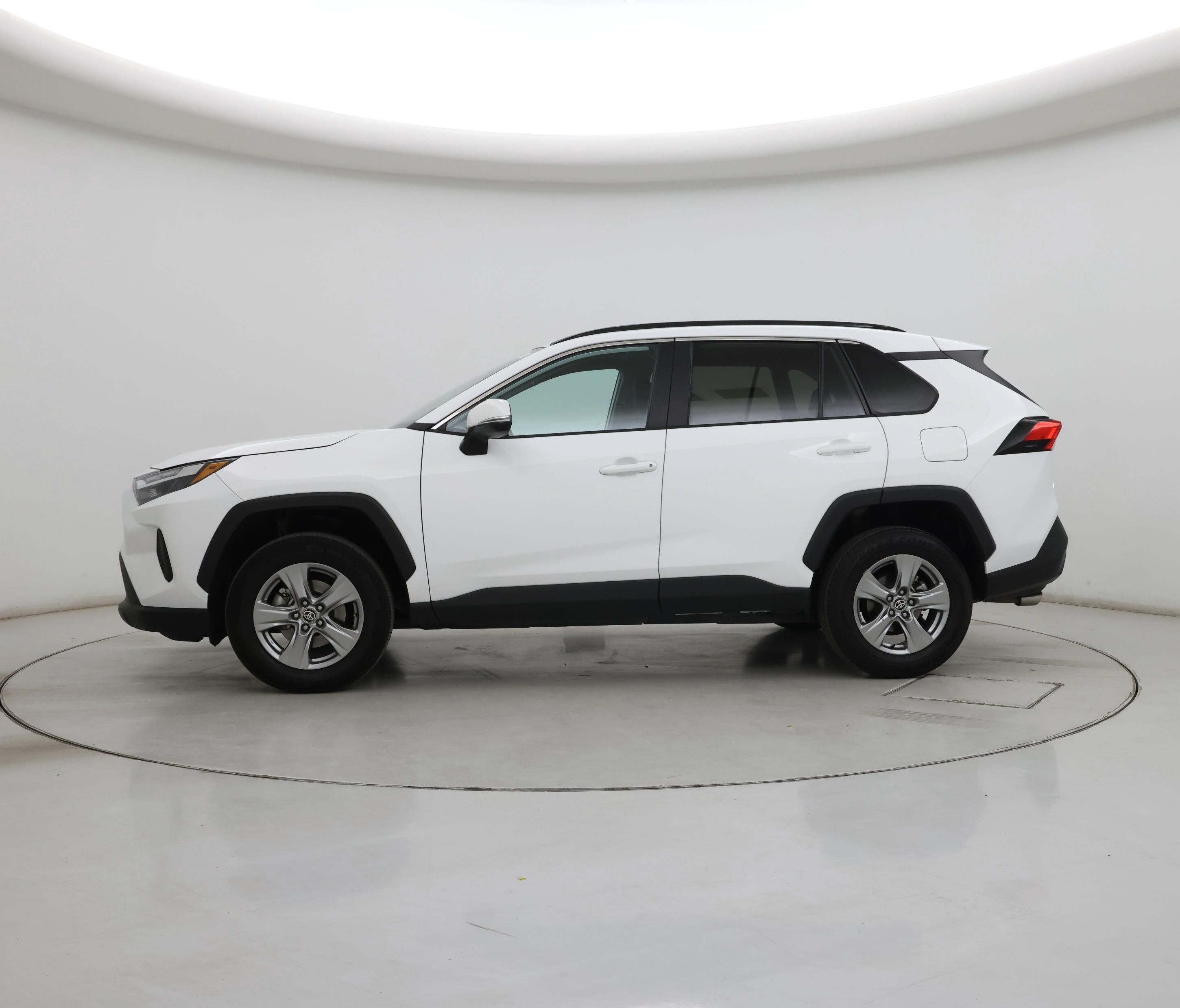 Thumbnail: 2024 Toyota RAV4 - 3