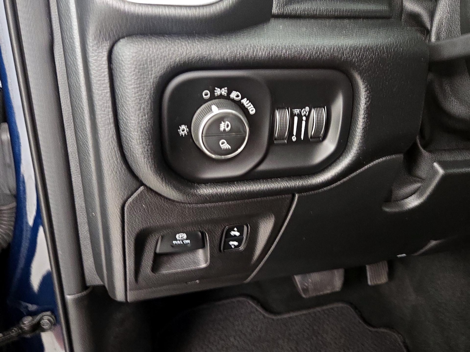 2022 RAM Ram 1500 Pickup Laramie - Photo 14