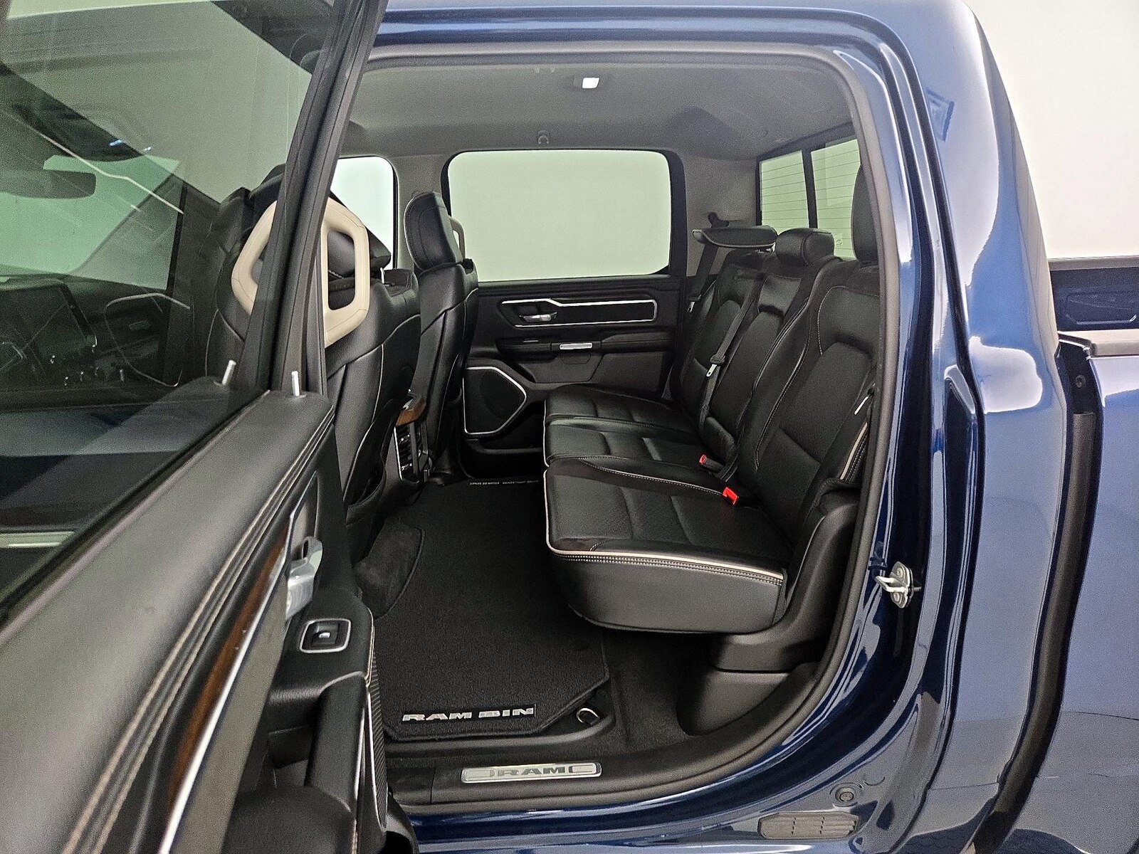 2022 RAM Ram 1500 Pickup Laramie - Photo 21