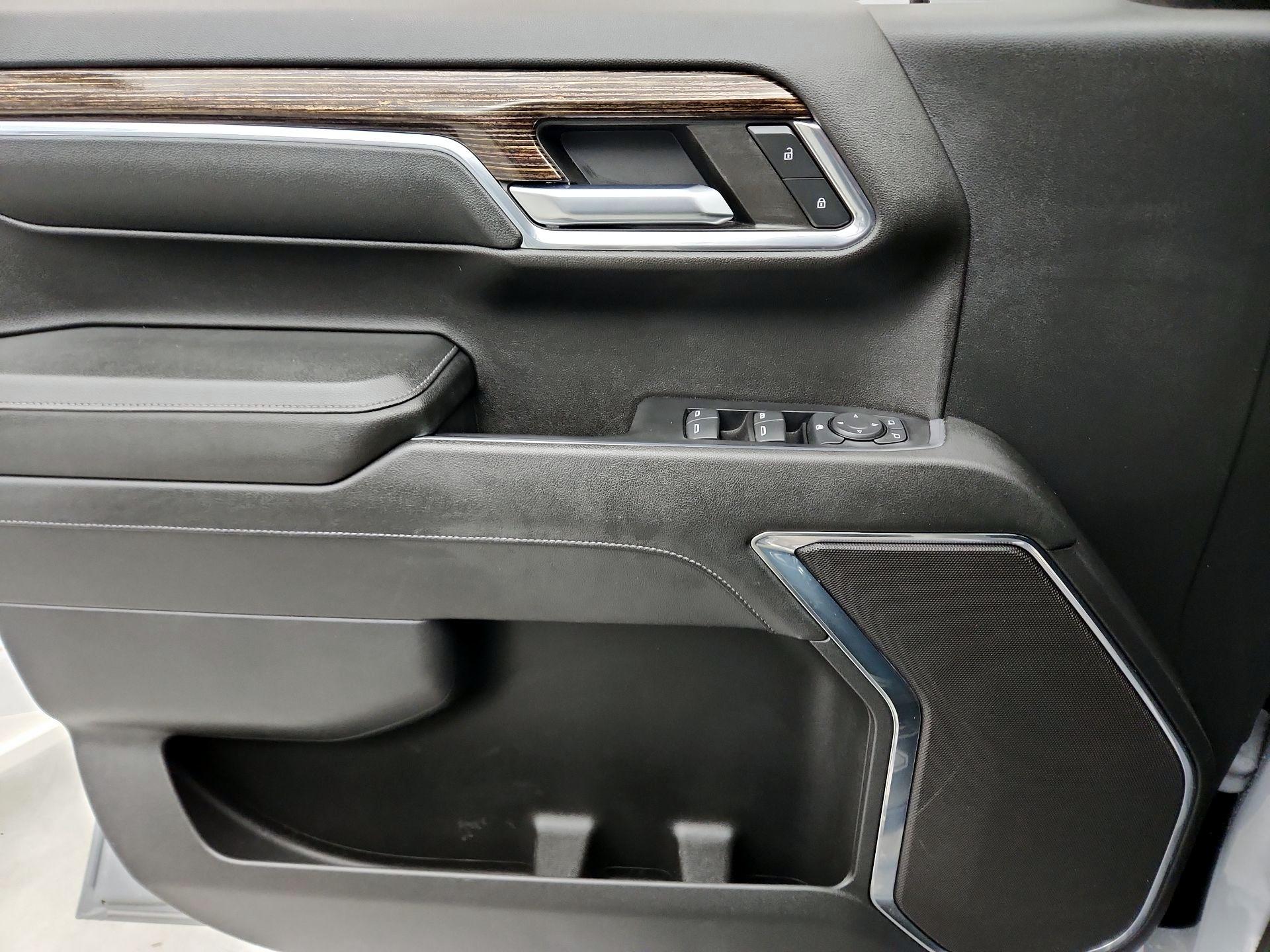 Thumbnail: 2024 GMC Sierra 1500 - 12