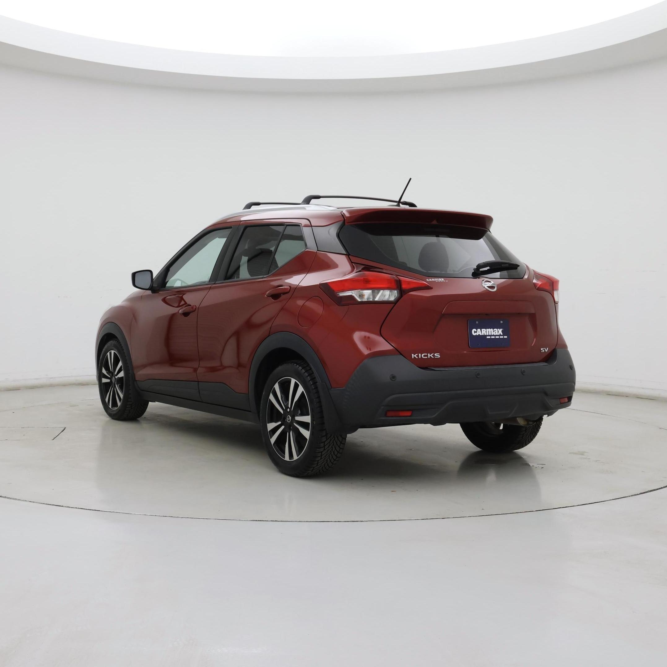 Thumbnail: 2020 Nissan Kicks - 2