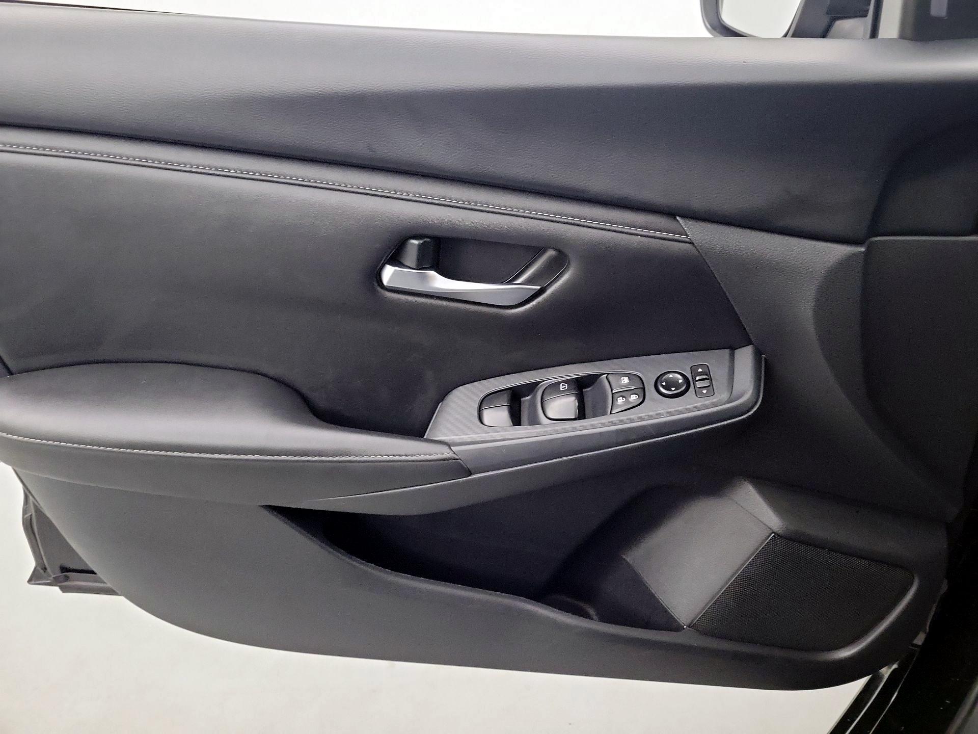 Thumbnail: 2024 Nissan Sentra - 12