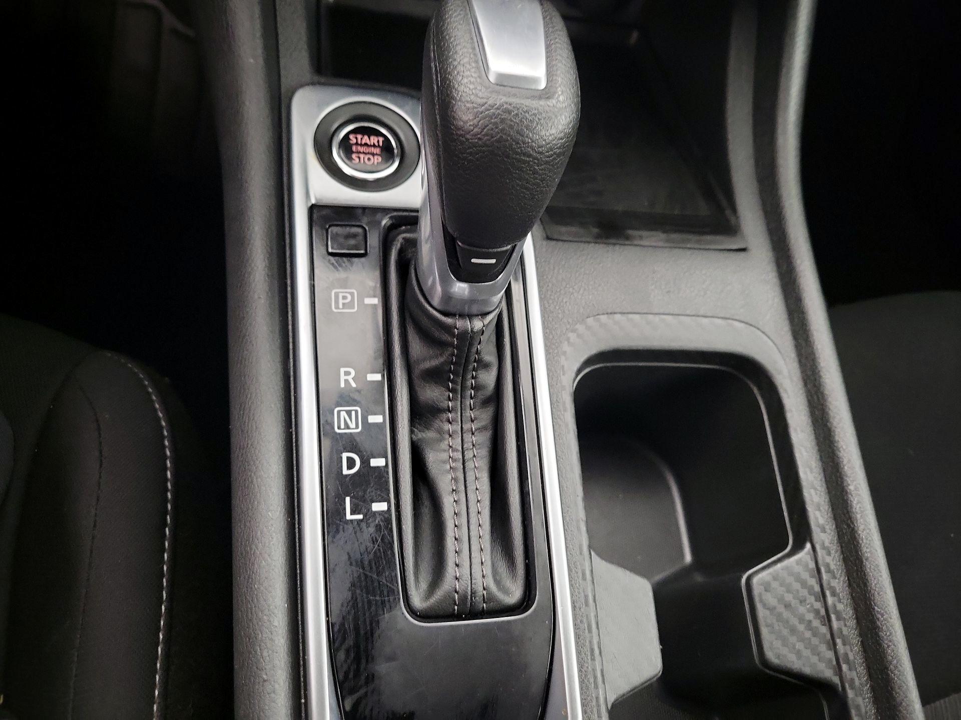 Thumbnail: 2024 Nissan Sentra - 17