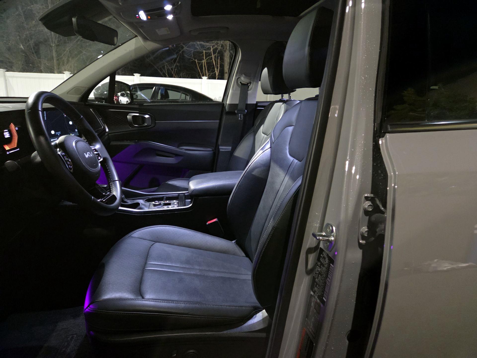 Thumbnail: 2024 Kia Sorento - 9