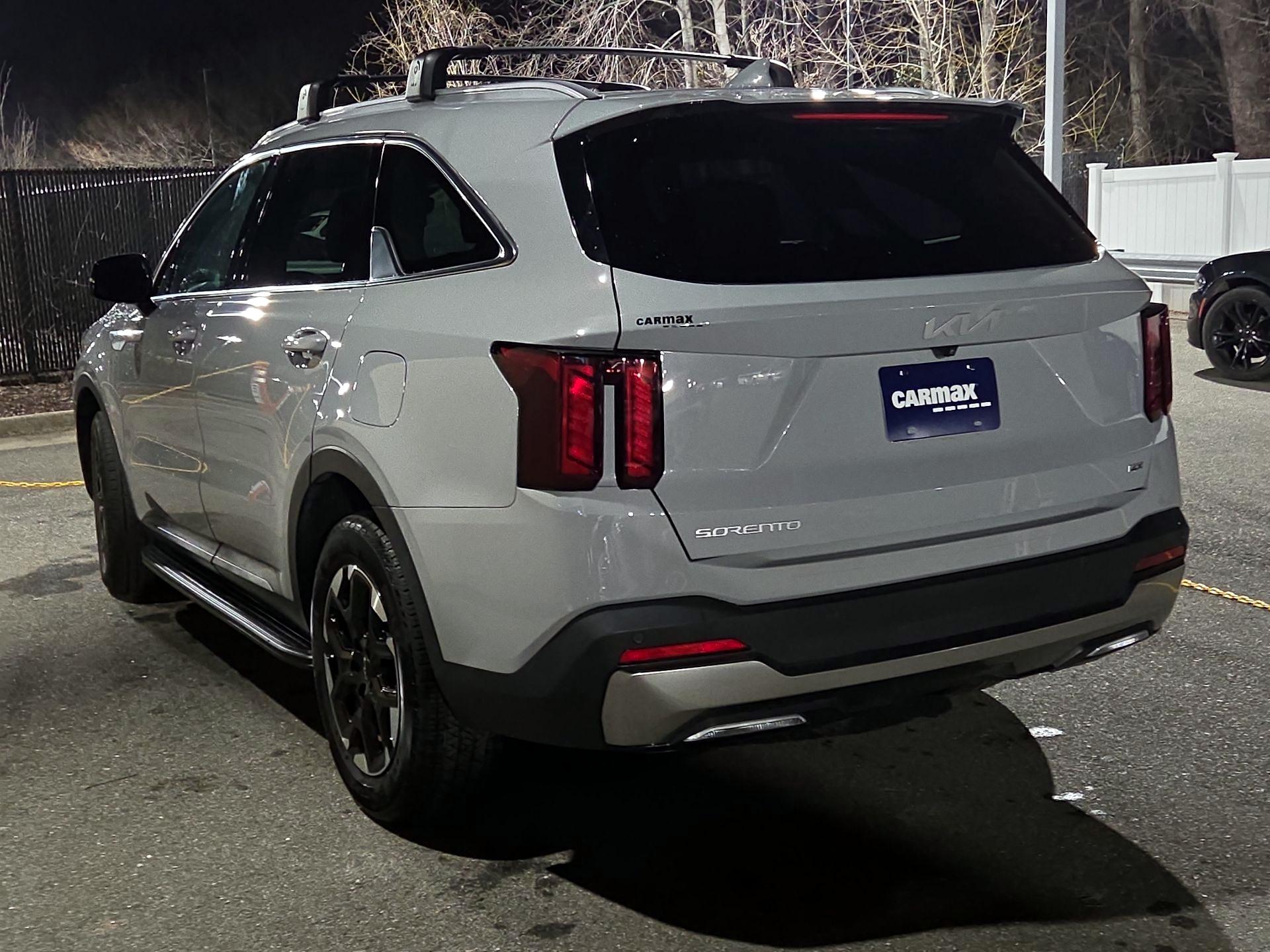 Thumbnail: 2024 Kia Sorento - 7