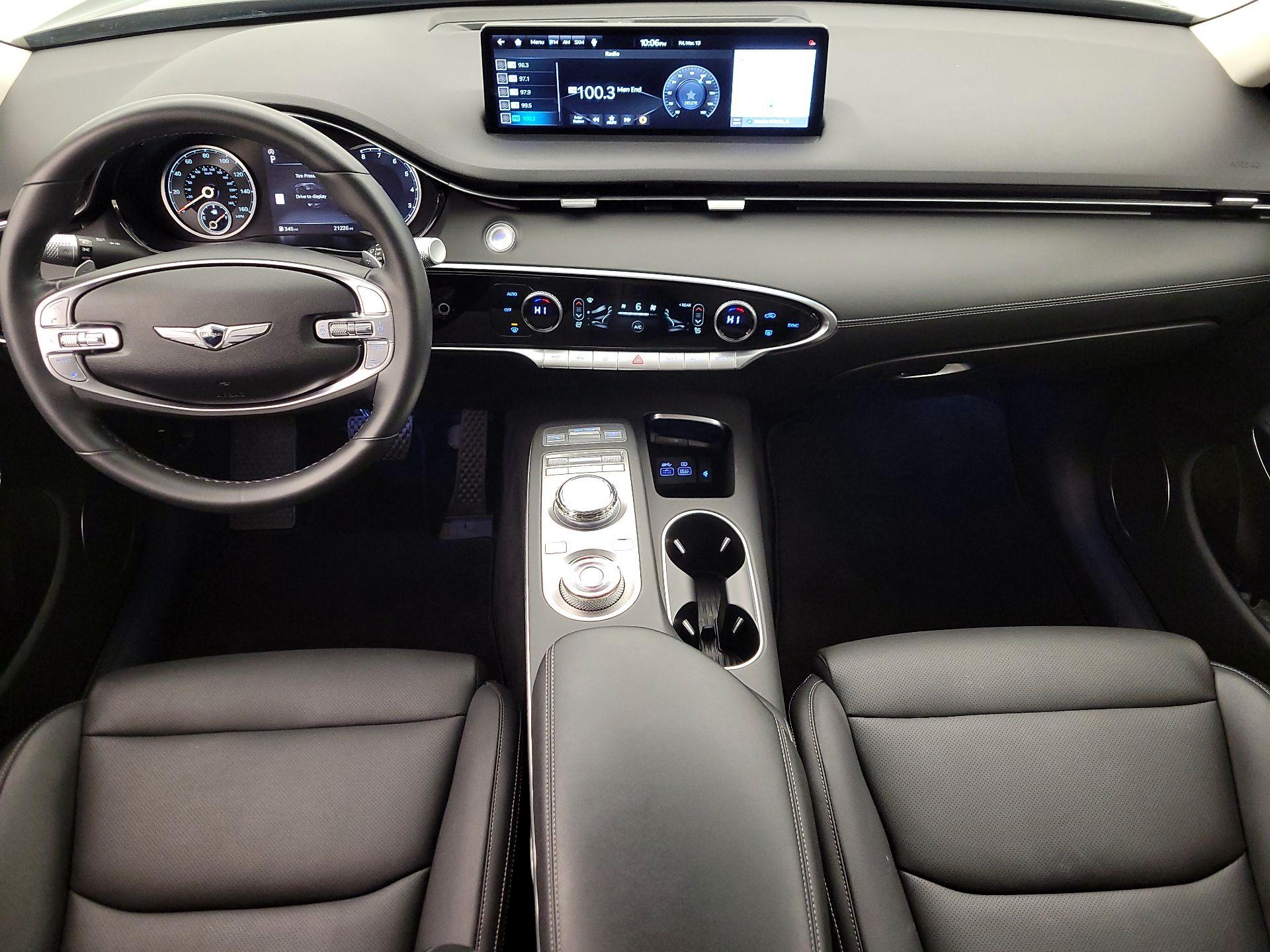 Thumbnail: 2025 Genesis GV70 - 9