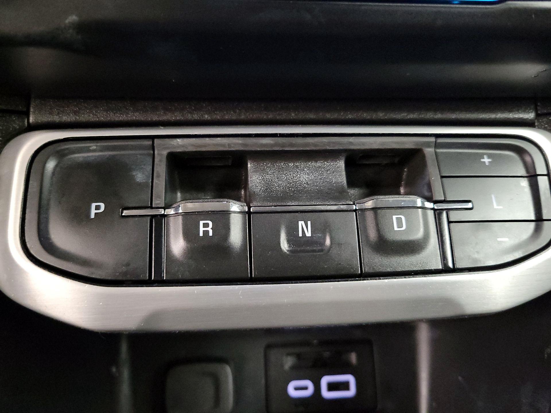 Thumbnail: 2023 GMC Acadia - 18