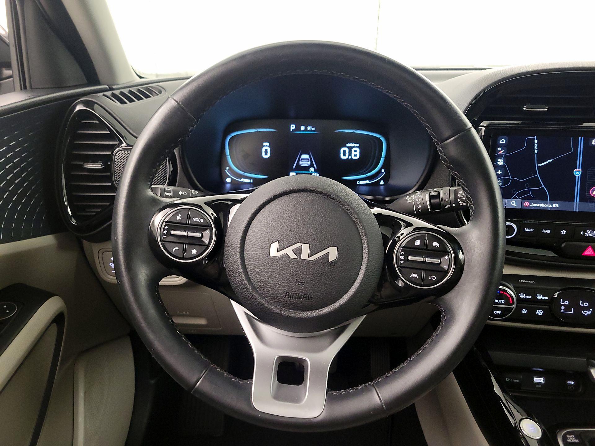 Thumbnail: 2023 Kia Soul - 10