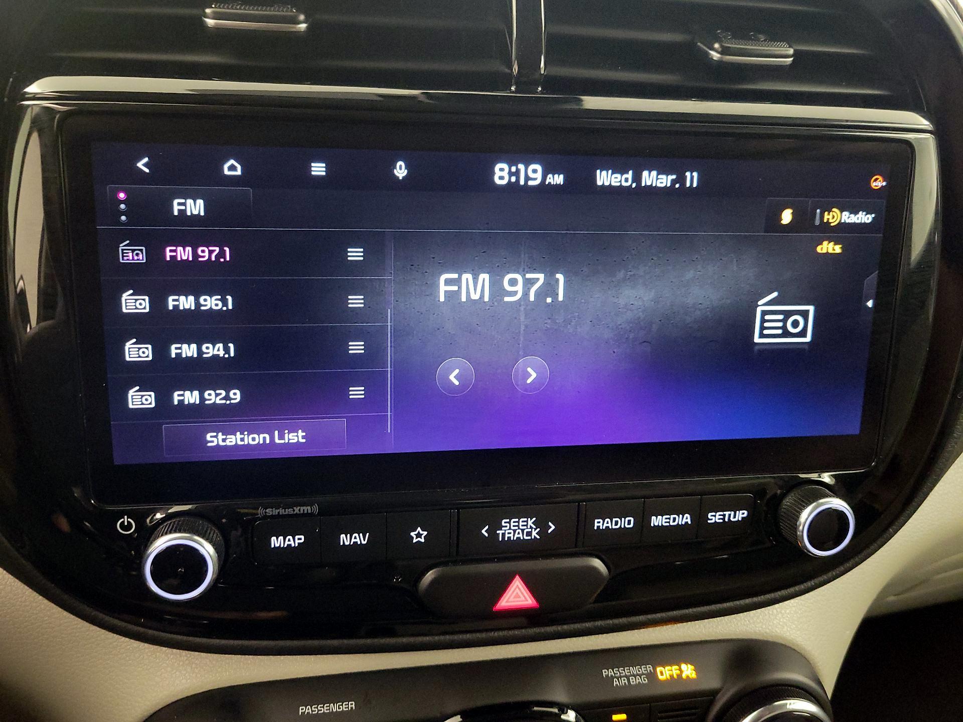 Thumbnail: 2023 Kia Soul - 16