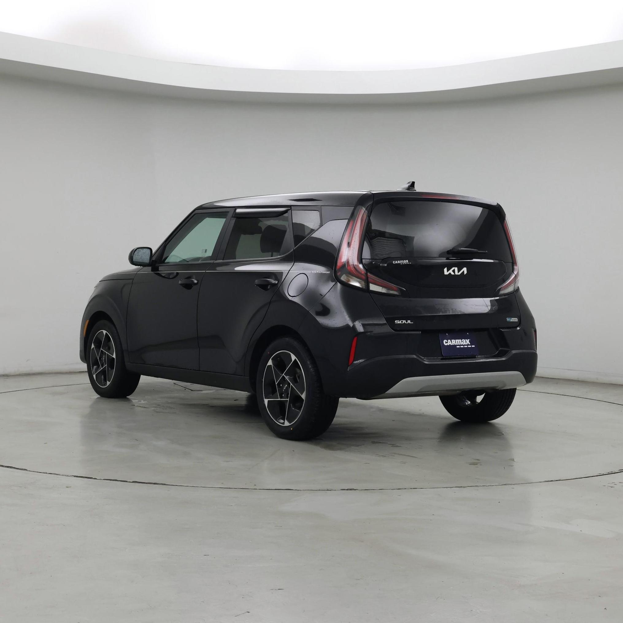 Thumbnail: 2023 Kia Soul - 2