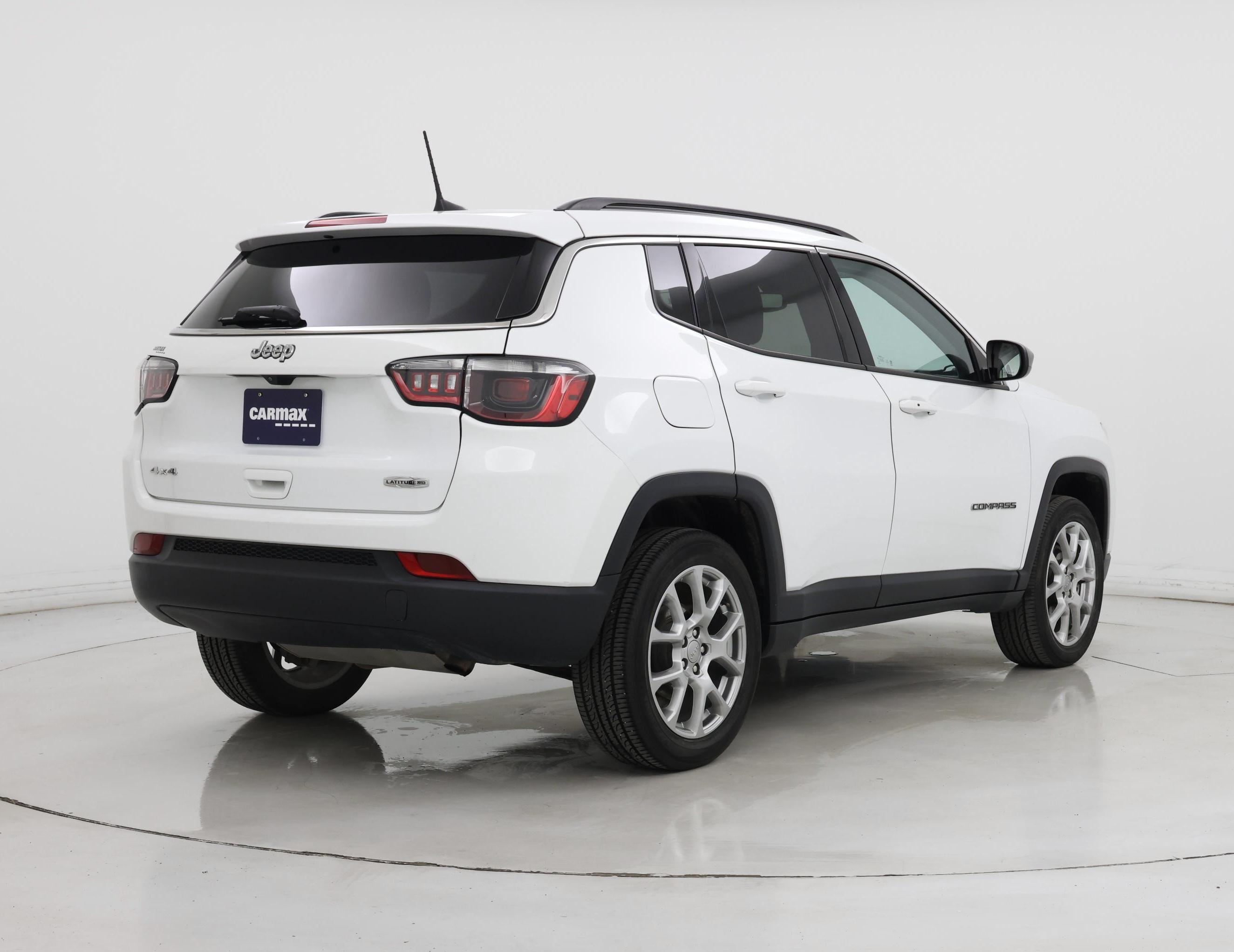 Thumbnail: 2022 Jeep Compass - 8