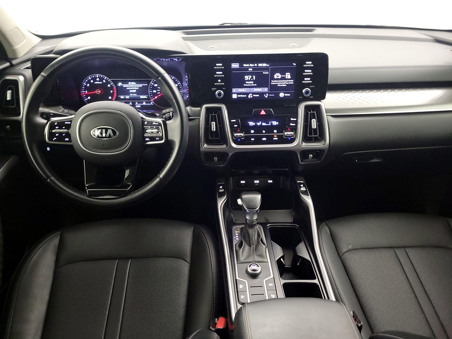 Thumbnail: 2021 Kia Sorento - 9