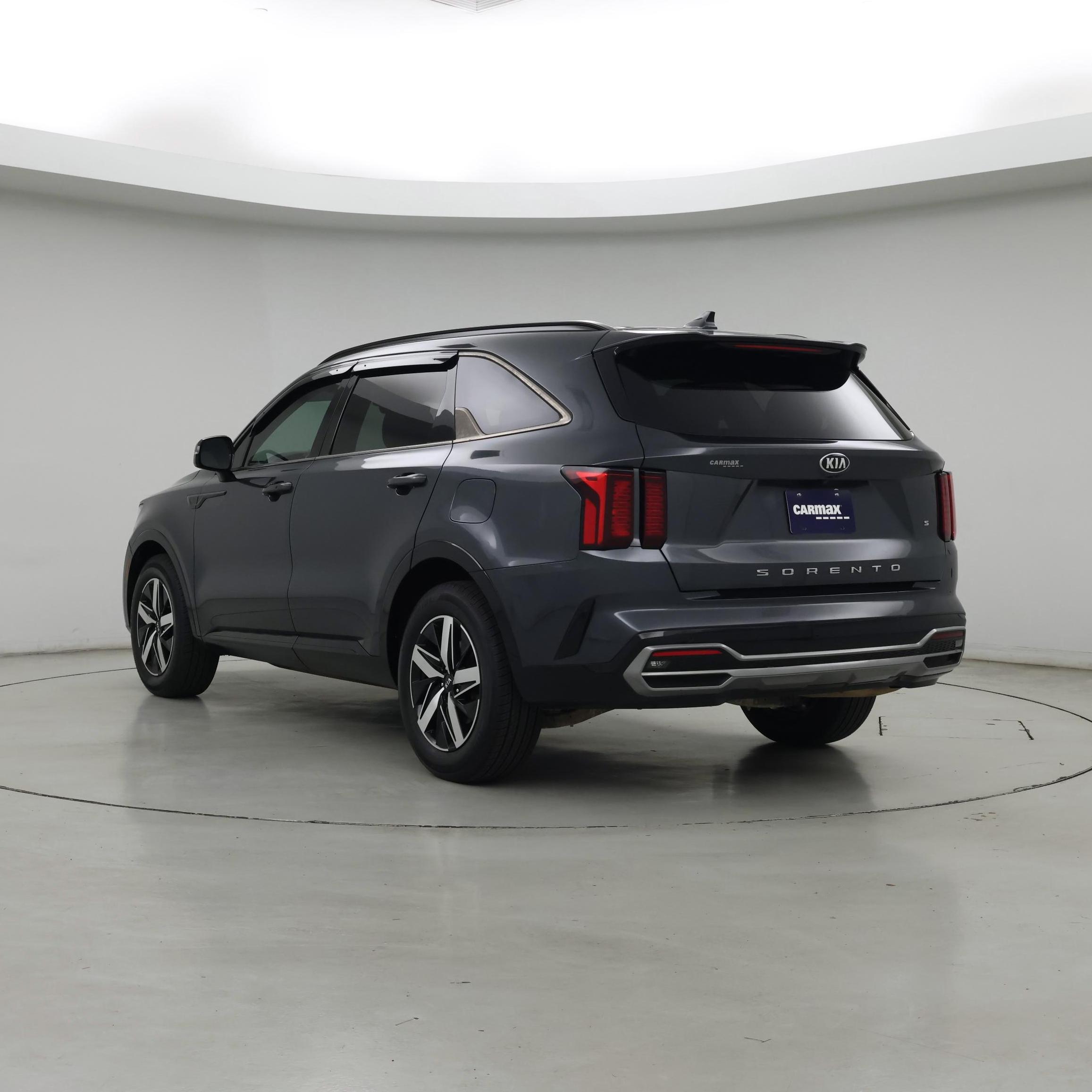 Thumbnail: 2021 Kia Sorento - 2