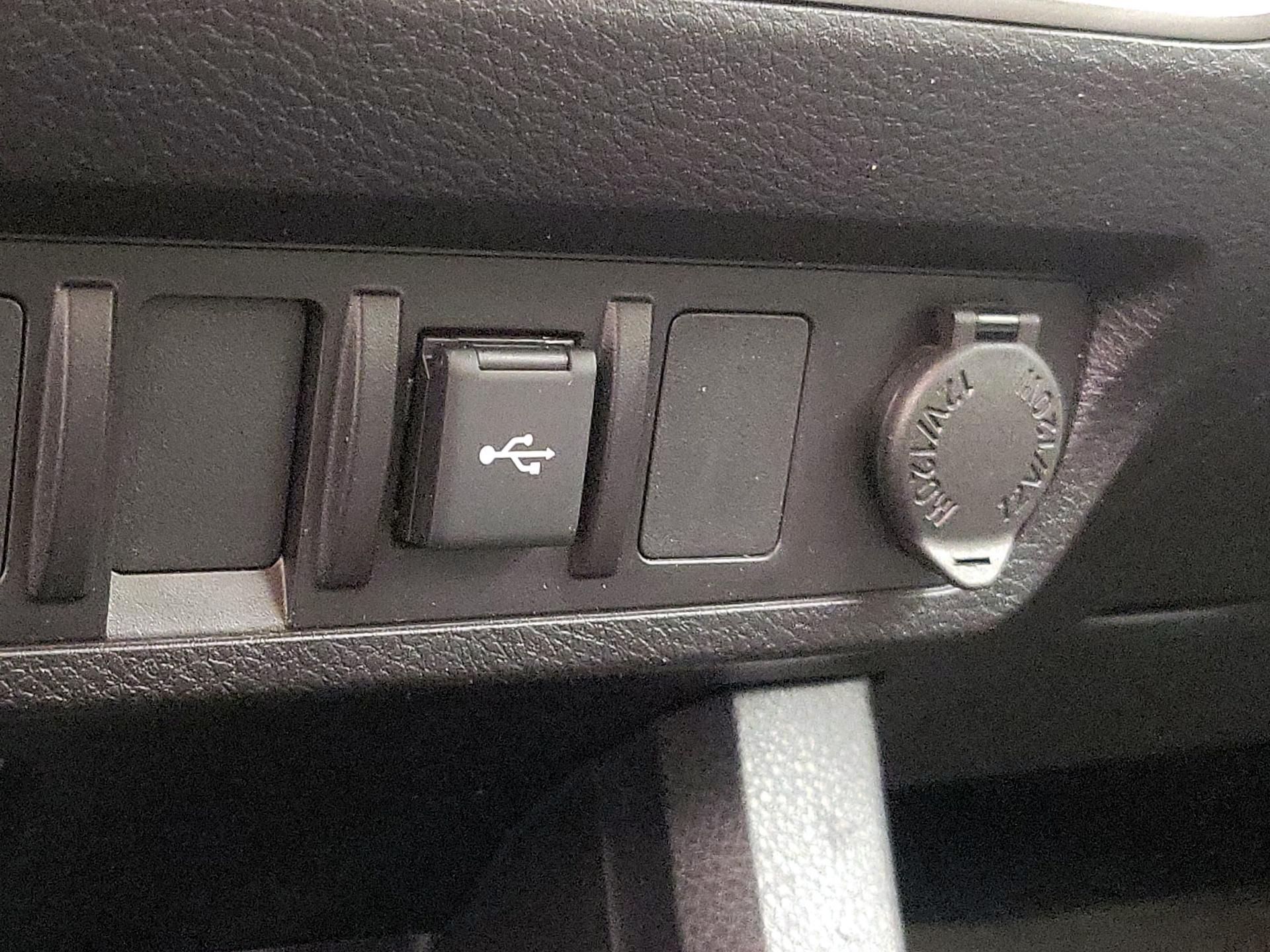 Thumbnail: 2023 Toyota Tacoma - 18