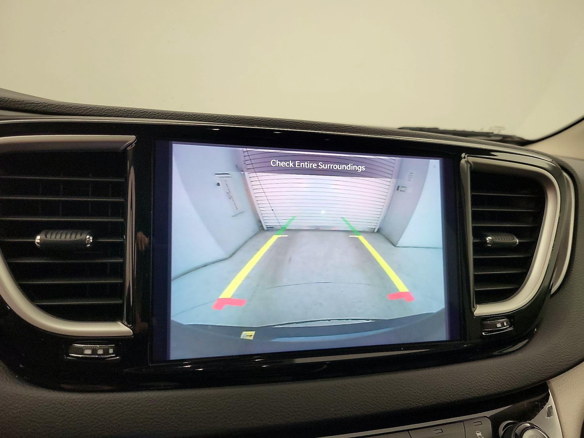 Thumbnail: 2023 Chrysler Pacifica - 14