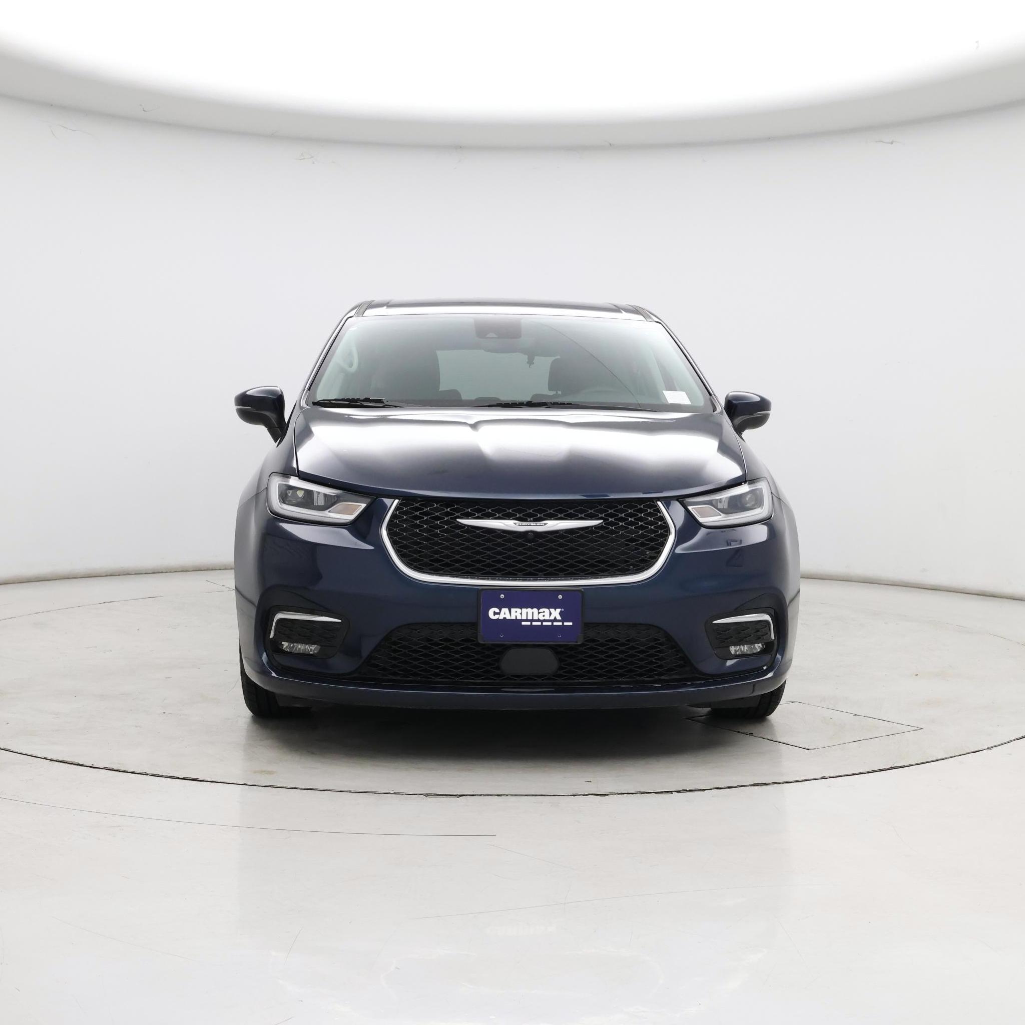 Thumbnail: 2023 Chrysler Pacifica - 5