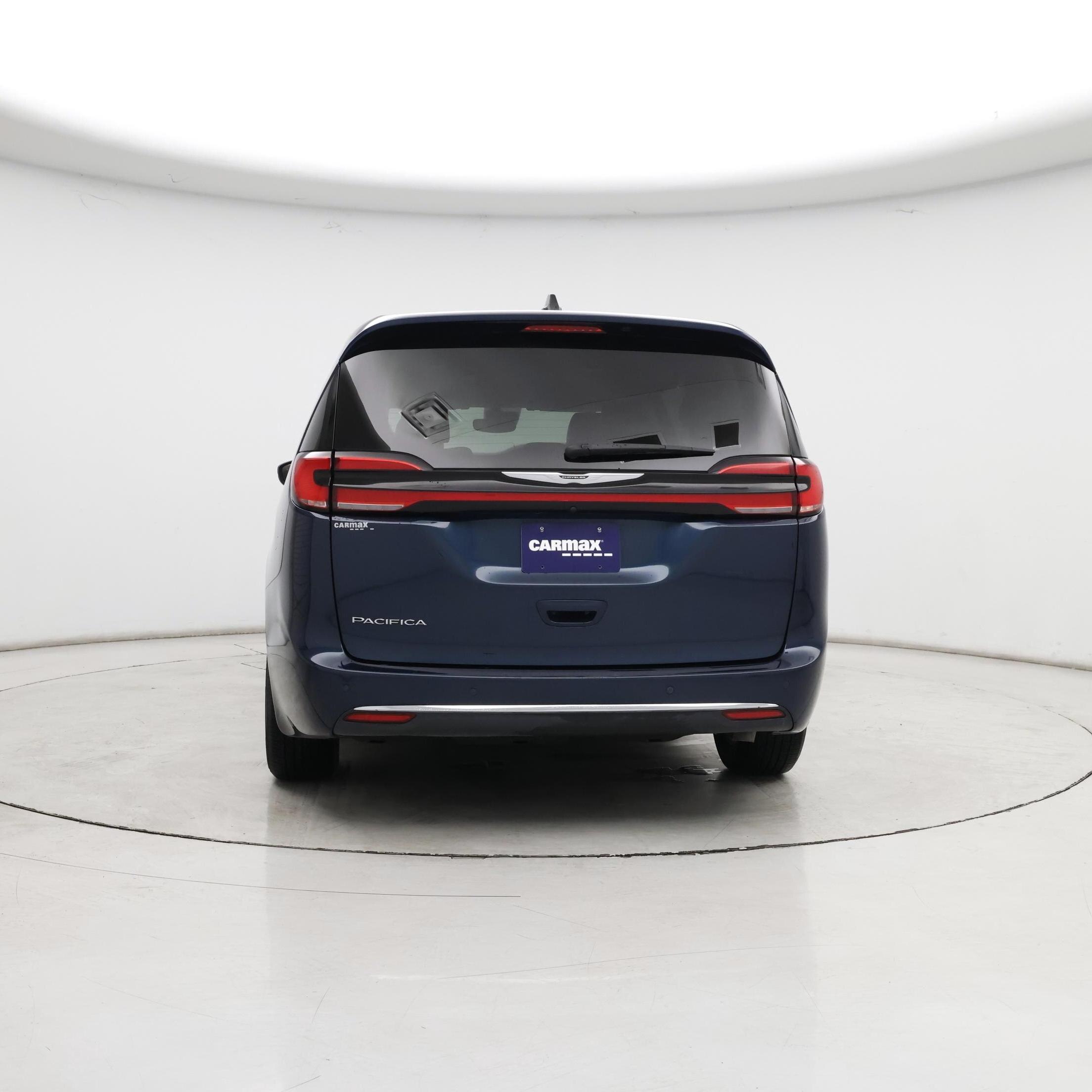 Thumbnail: 2023 Chrysler Pacifica - 6