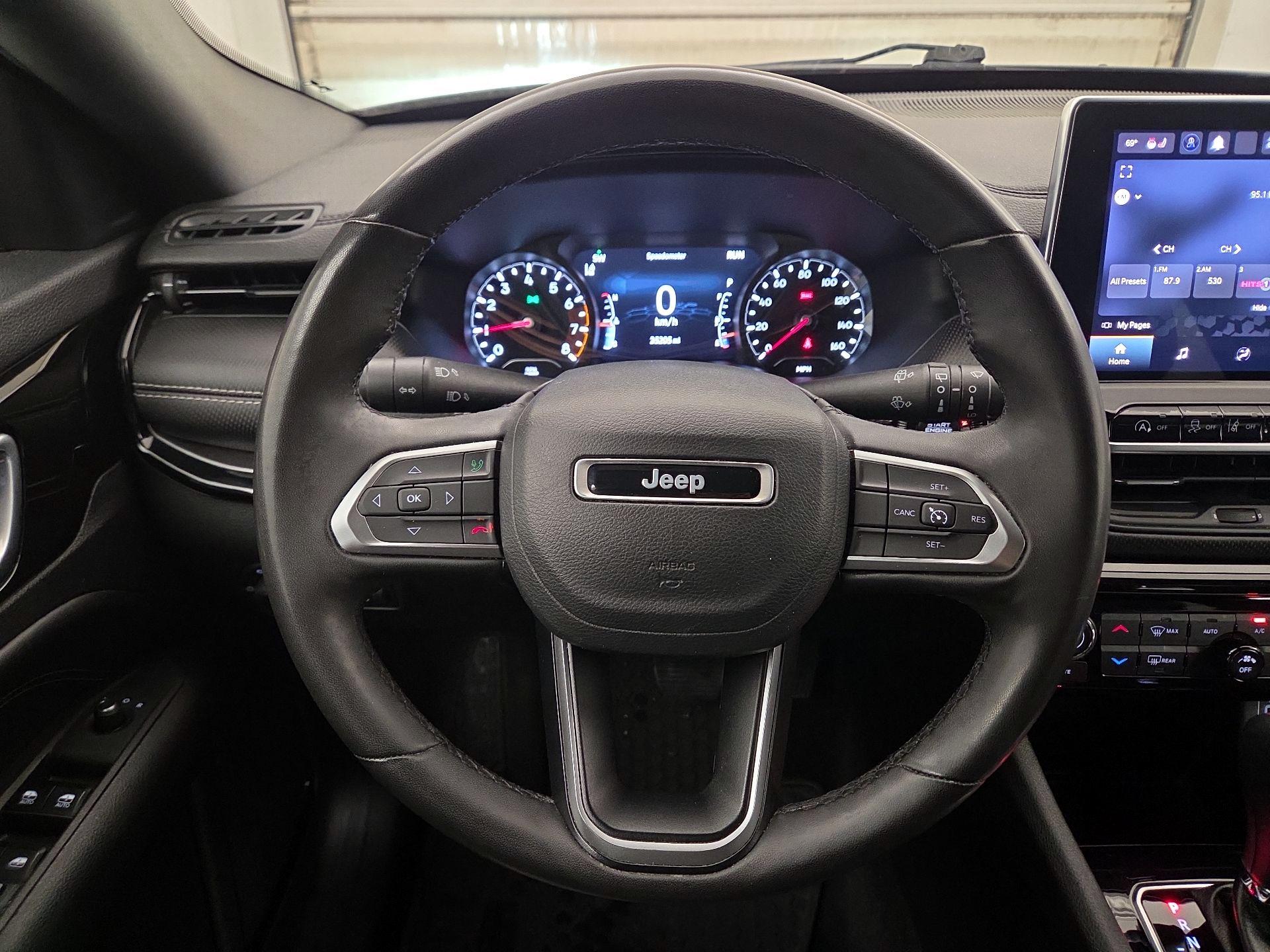 Thumbnail: 2023 Jeep Compass - 10