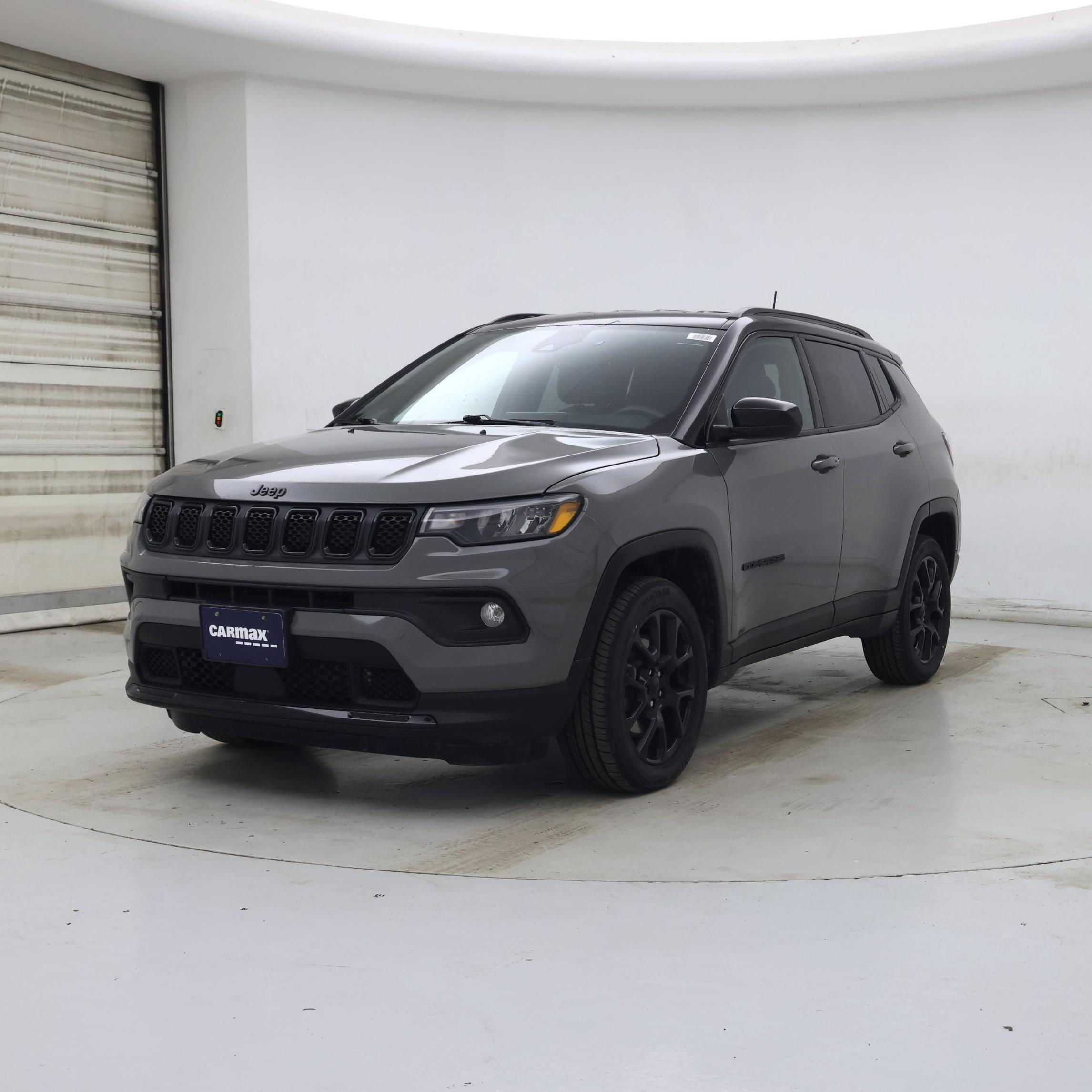 Thumbnail: 2023 Jeep Compass - 4