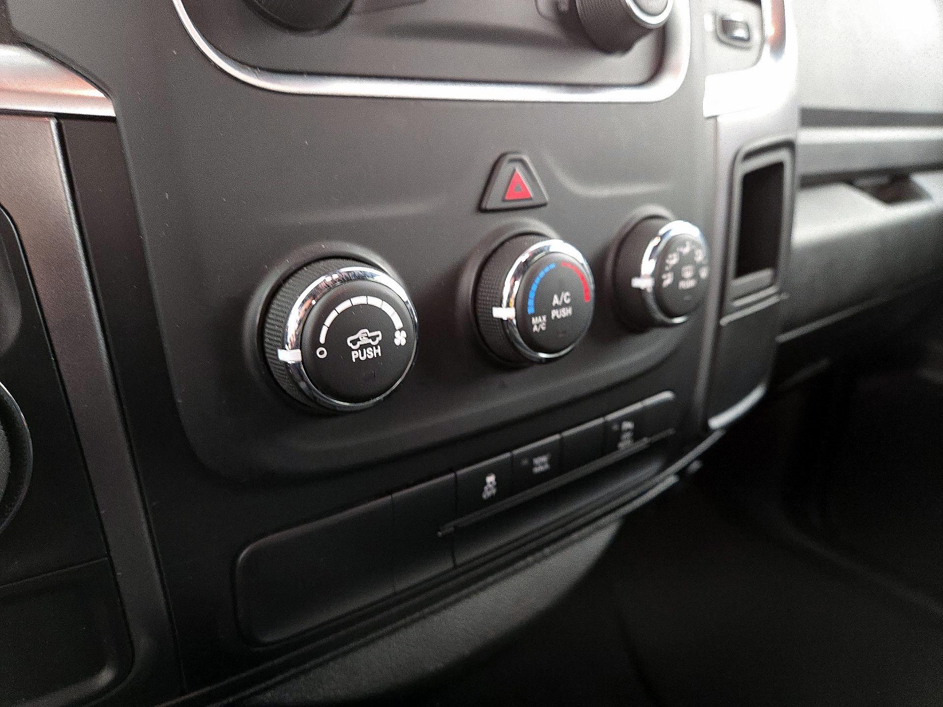 Thumbnail: 2024 RAM 1500 Classic - 16