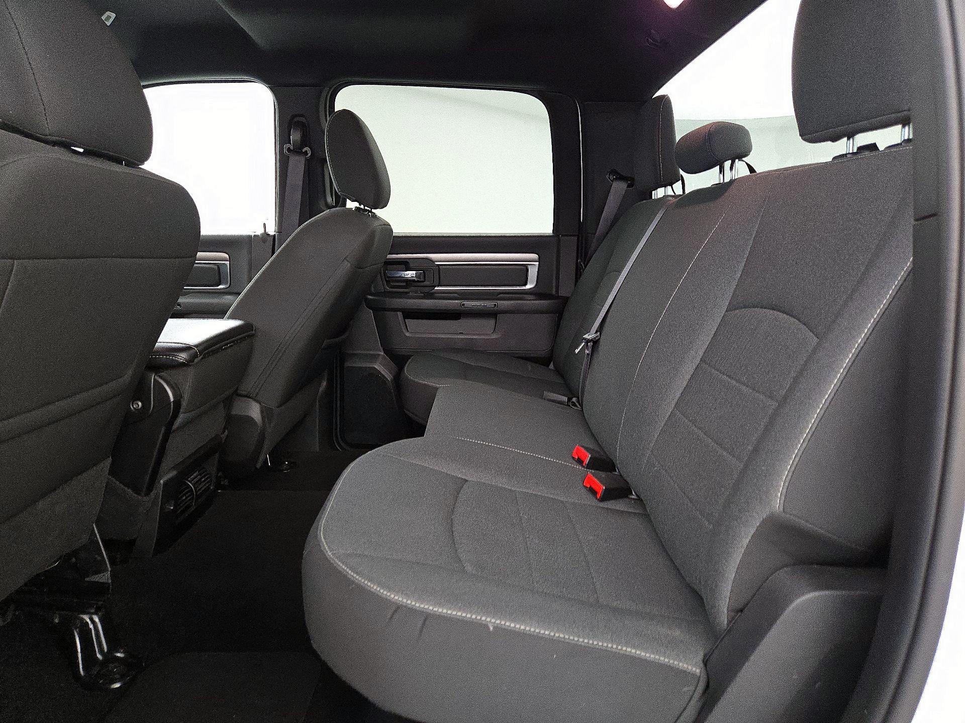 Thumbnail: 2024 RAM 1500 Classic - 19