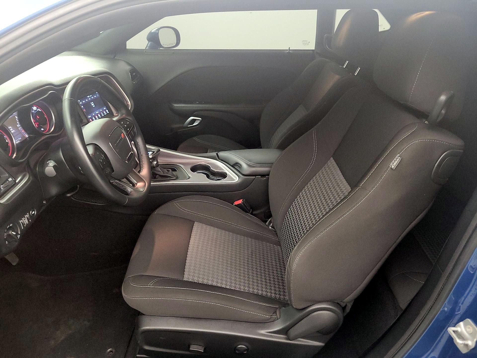 Thumbnail: 2022 Dodge Challenger - 11